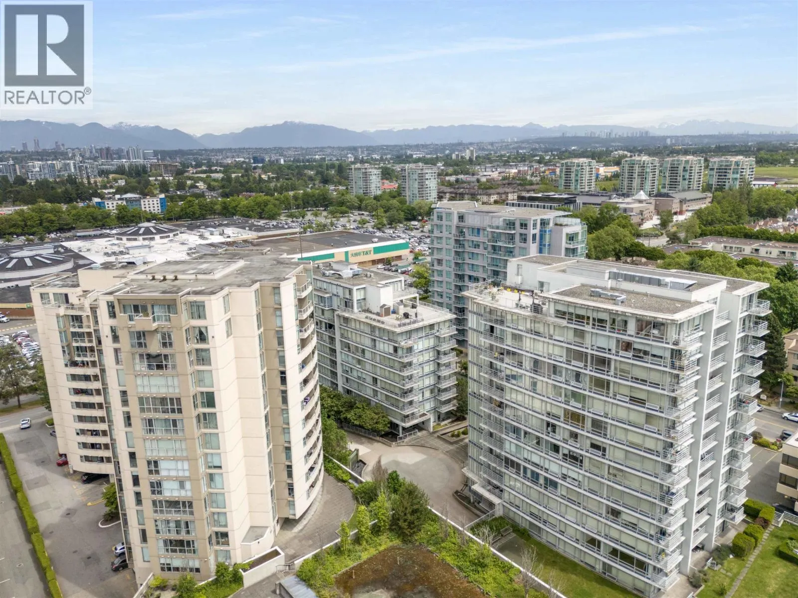 511 8280 LANSDOWNE ROAD