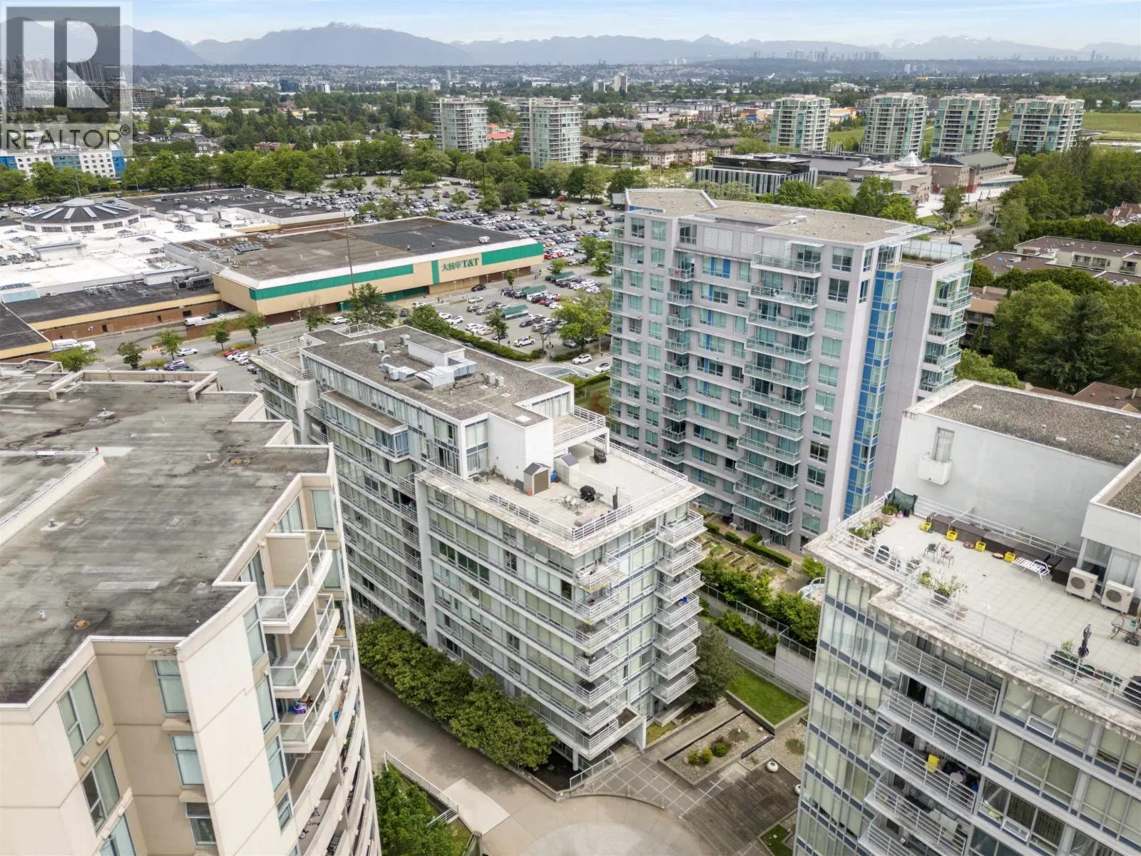511 8280 LANSDOWNE ROAD