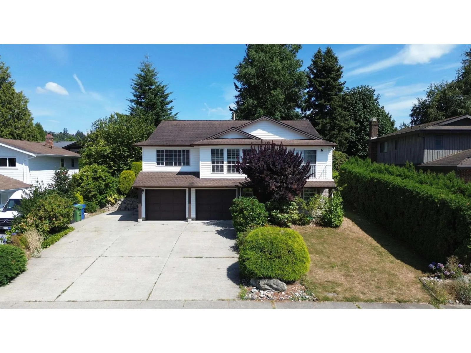 2138 ESSEX DRIVE