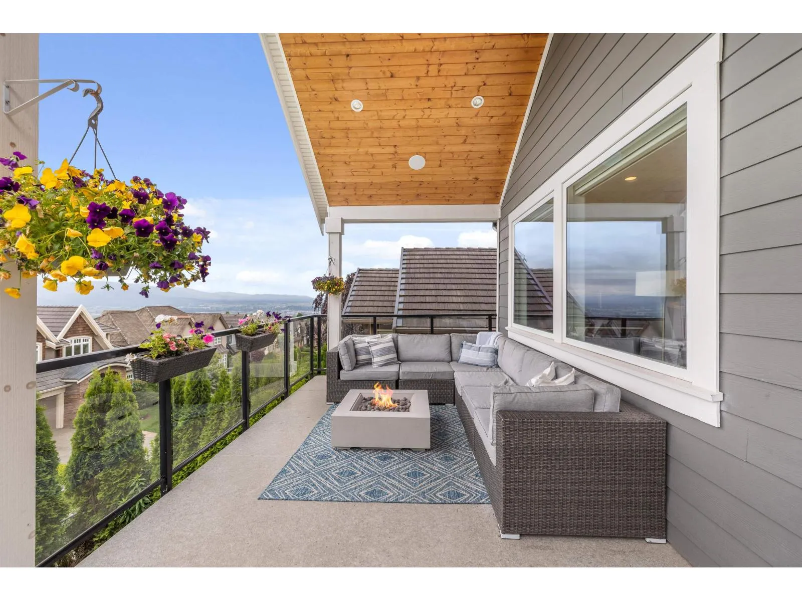 3 35520 MAHOGANY DRIVE