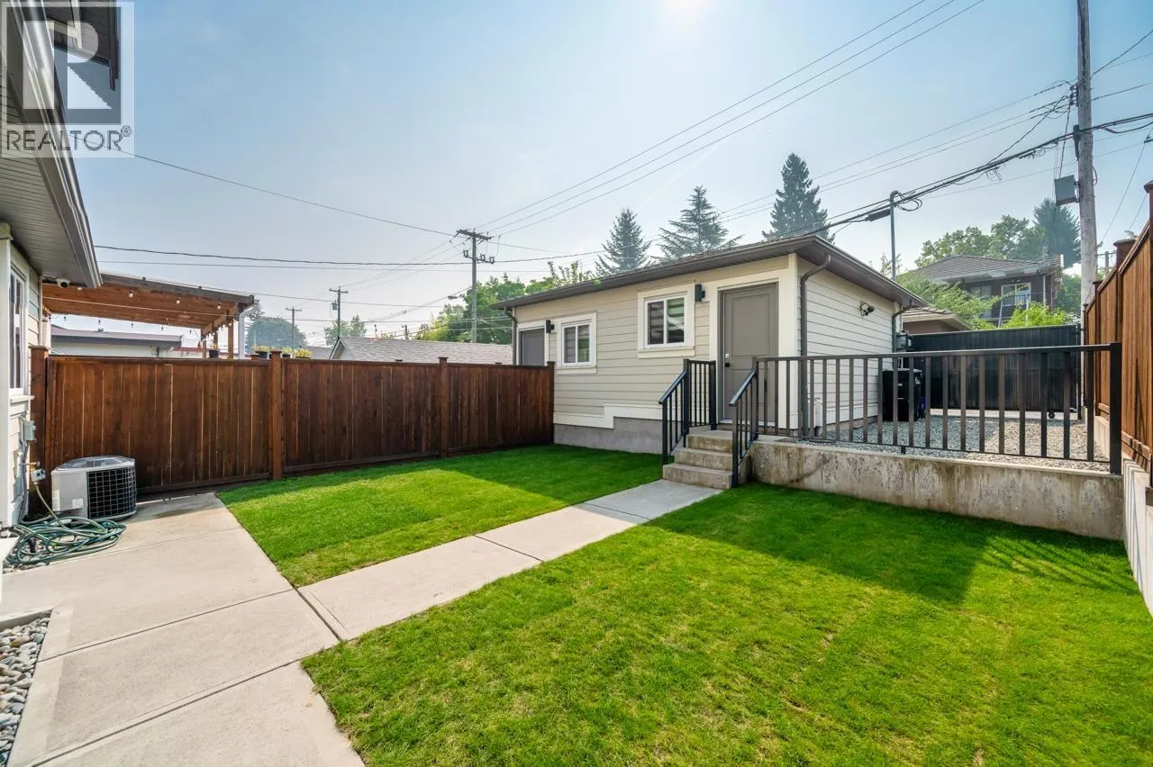 5222 ARGYLE STREET