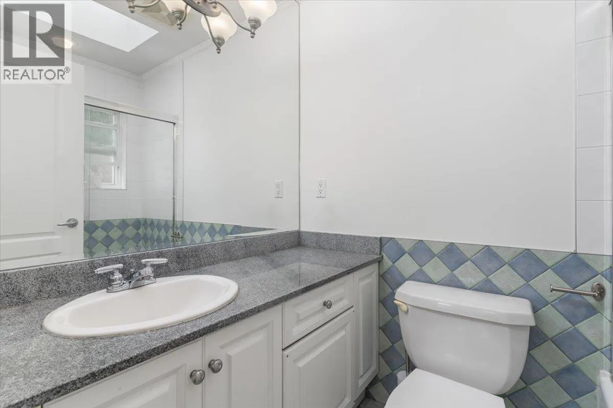 1910 QUILCHENA CRESCENT