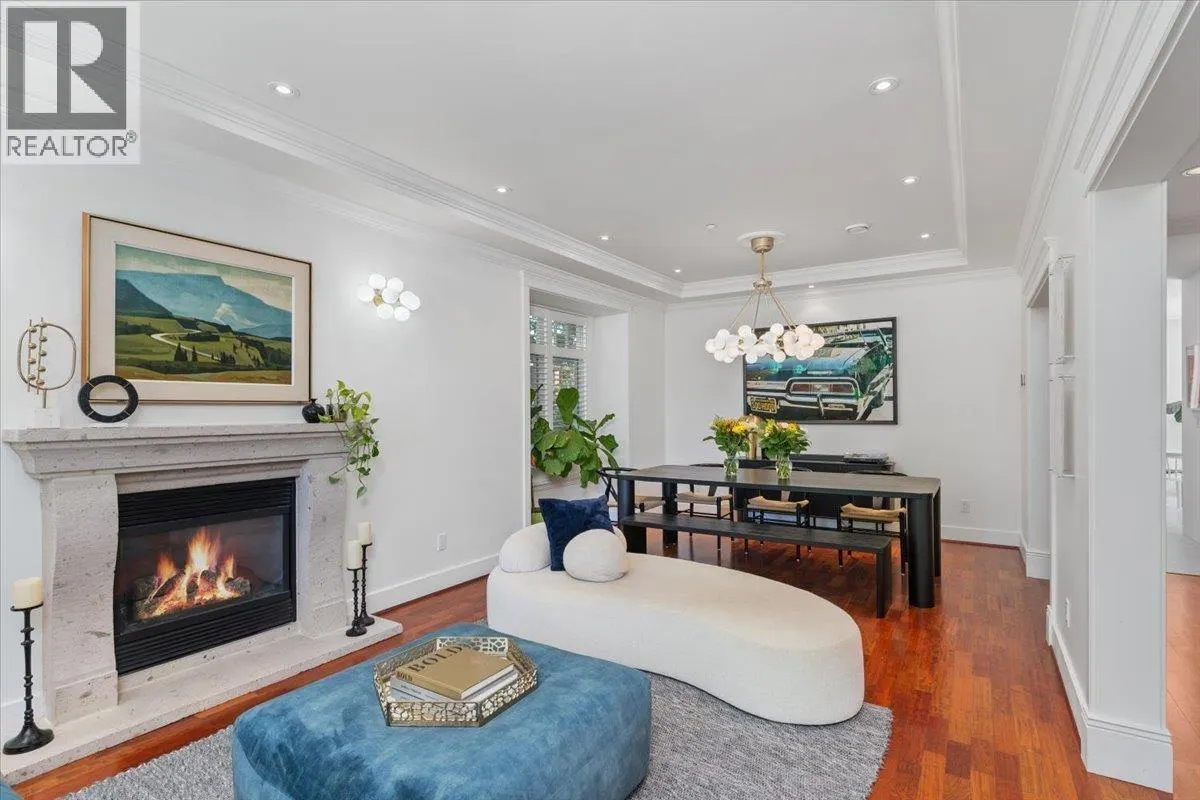 1910 QUILCHENA CRESCENT