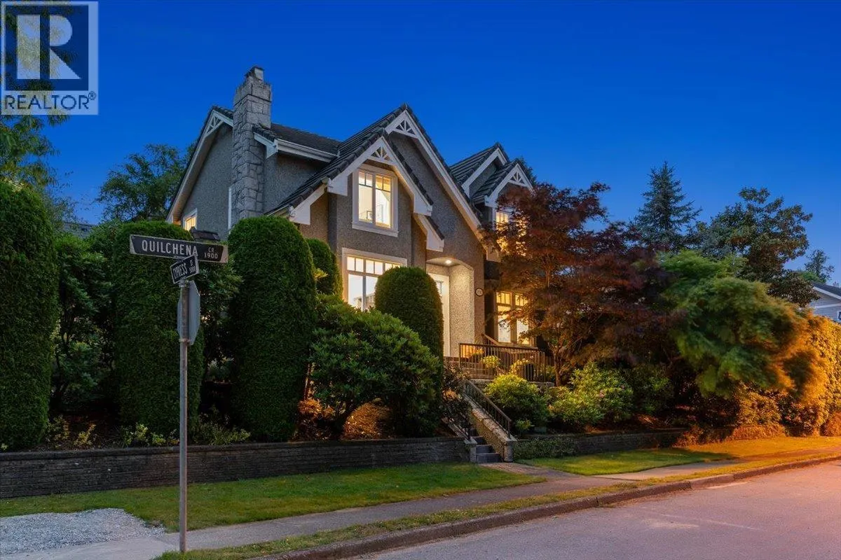 1910 QUILCHENA CRESCENT
