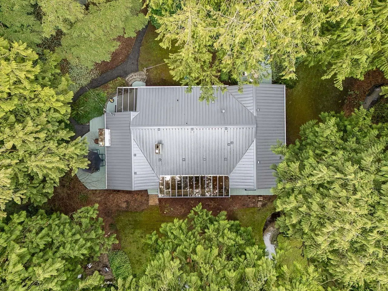 18 CLOVERMEADOW CRESCENT