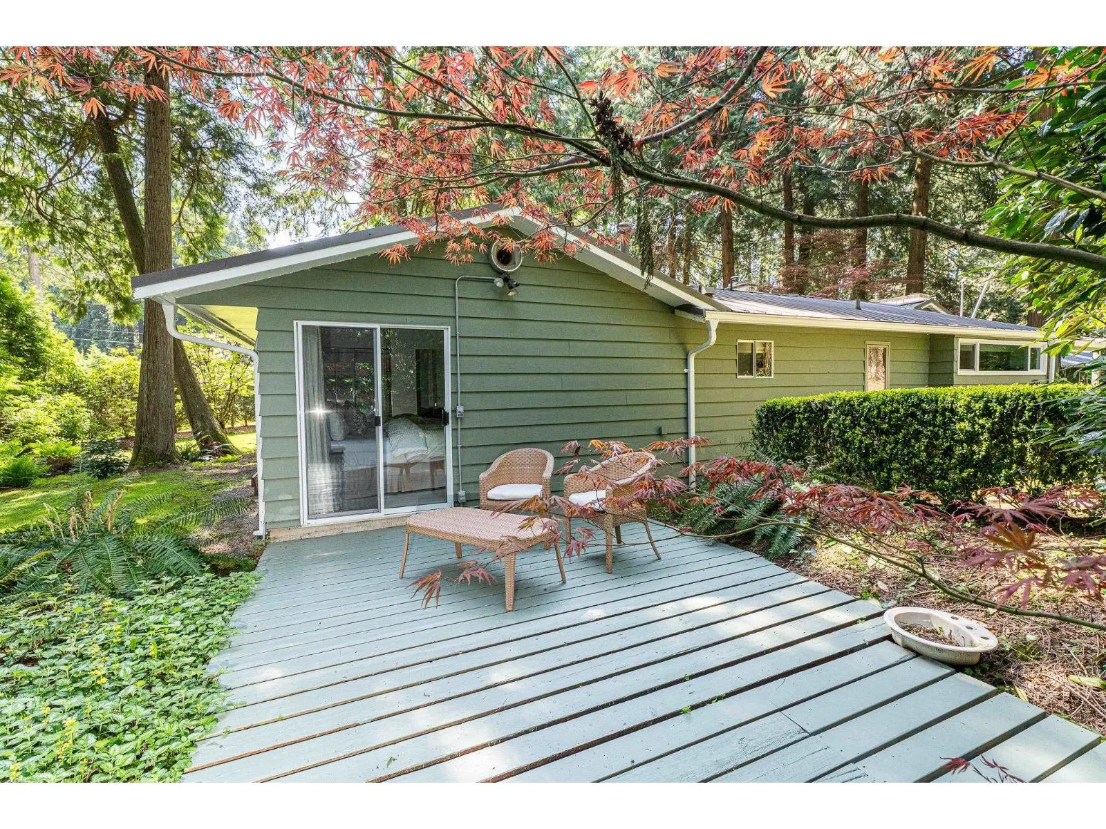 18 CLOVERMEADOW CRESCENT
