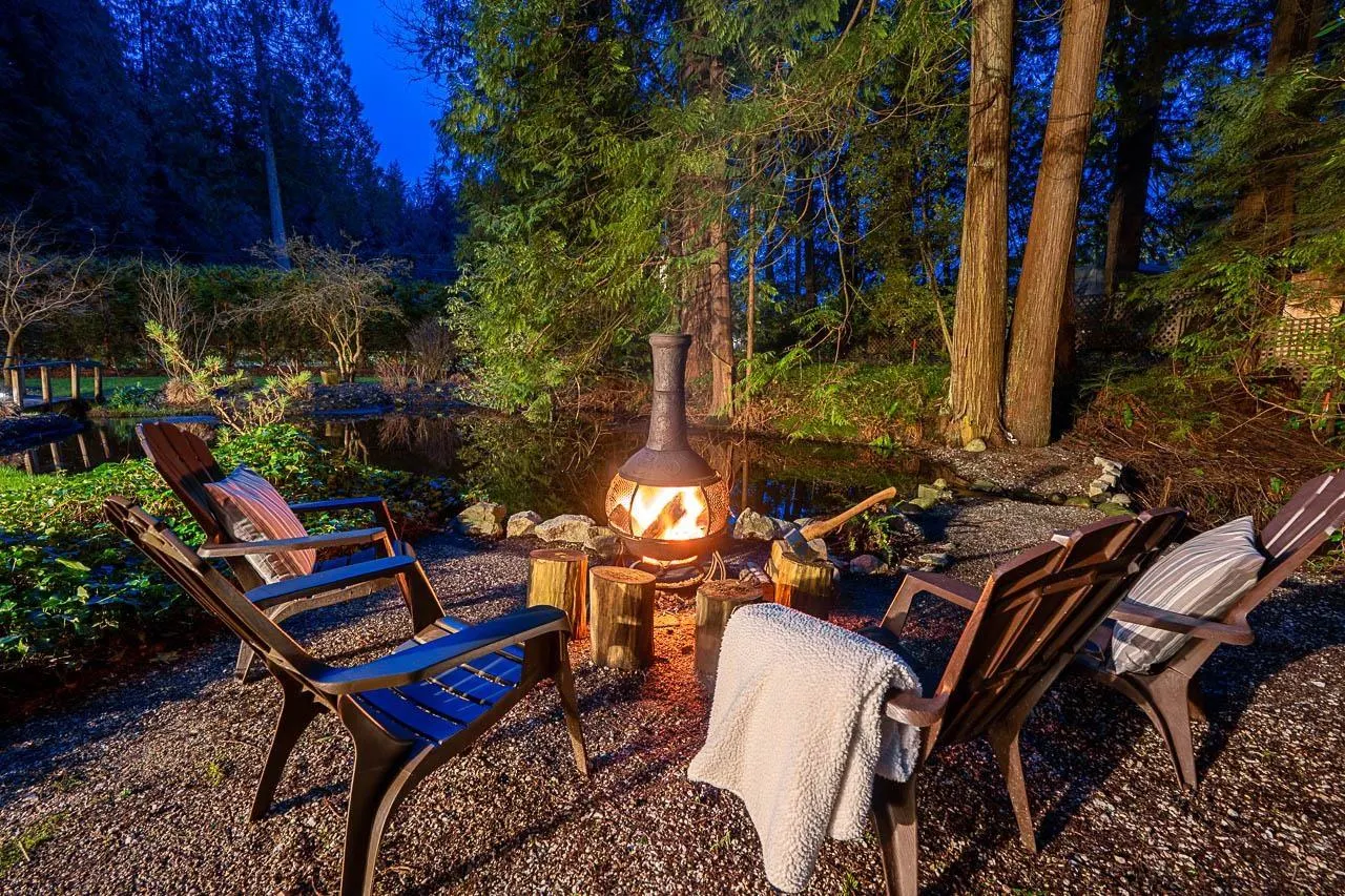 18 CLOVERMEADOW CRESCENT