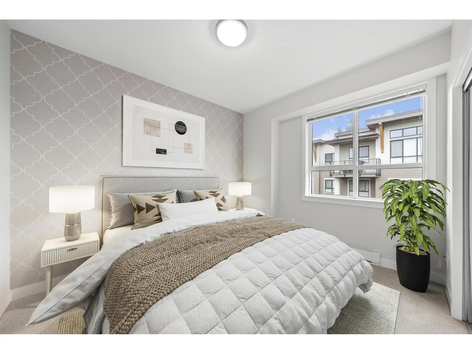 510 15388 105 AVENUE