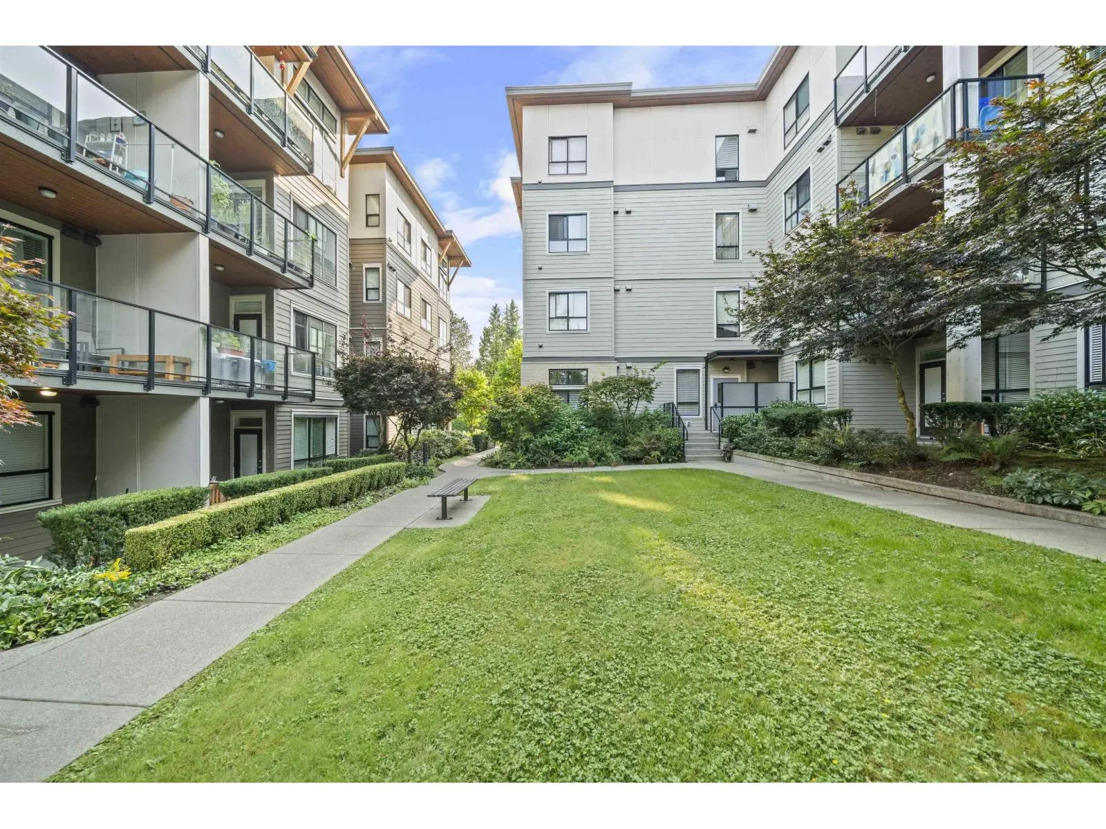 510 15388 105 AVENUE