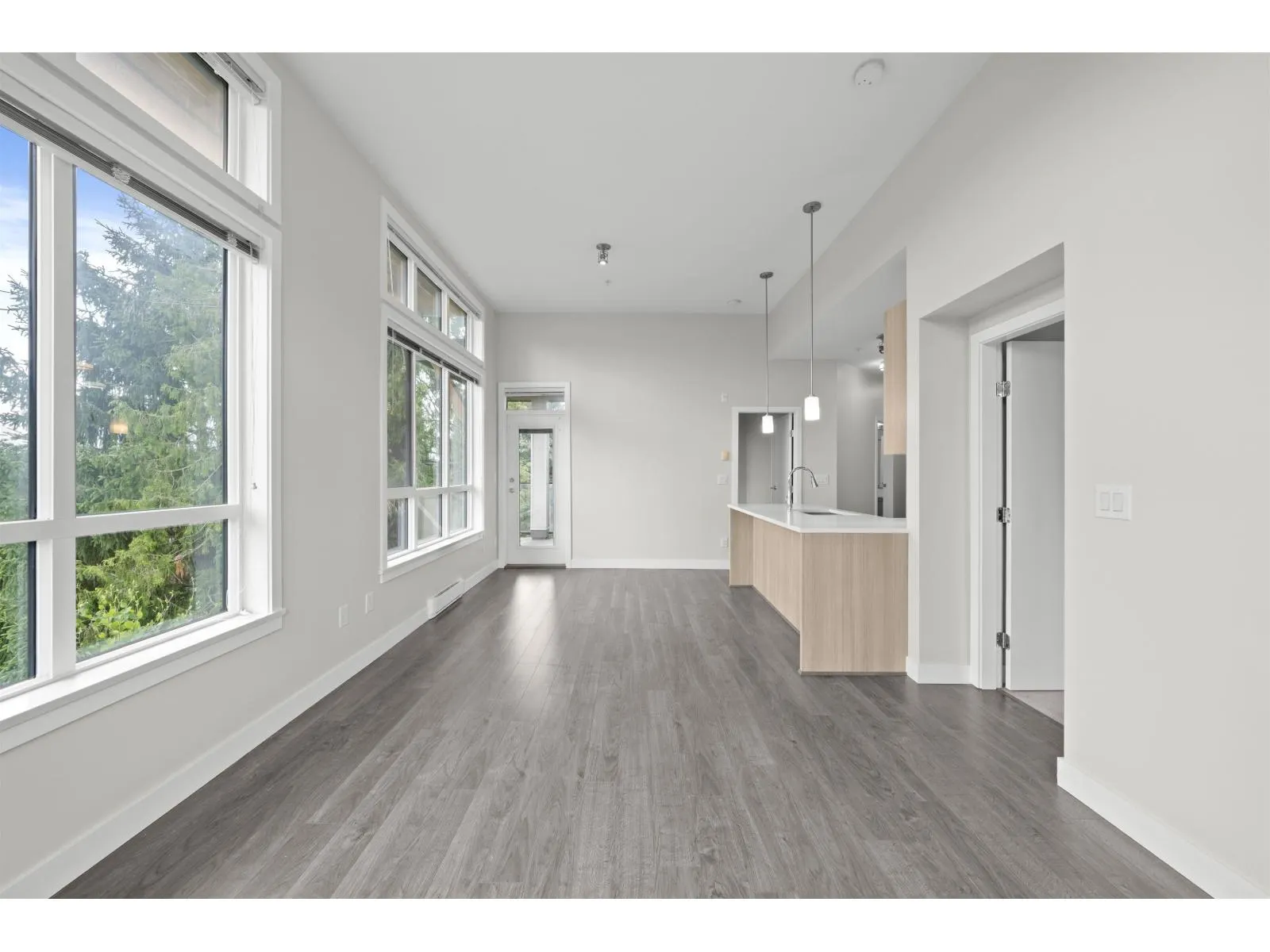 510 15388 105 AVENUE