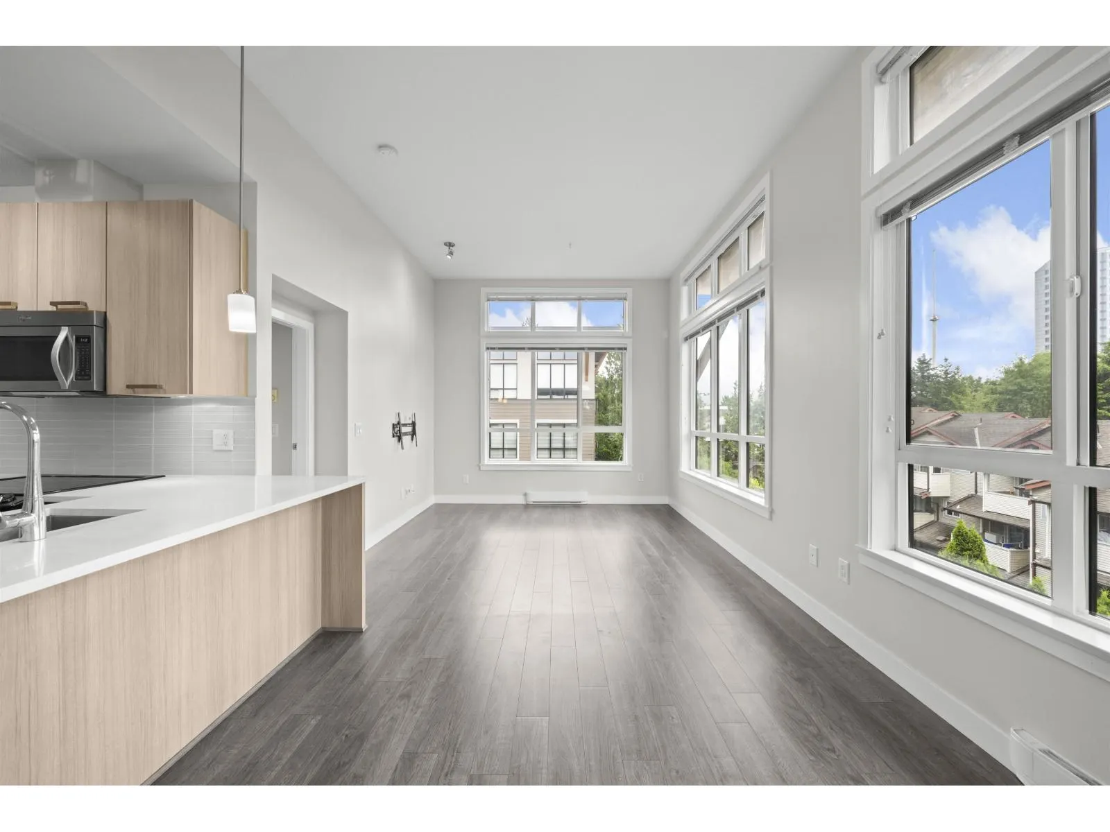 510 15388 105 AVENUE