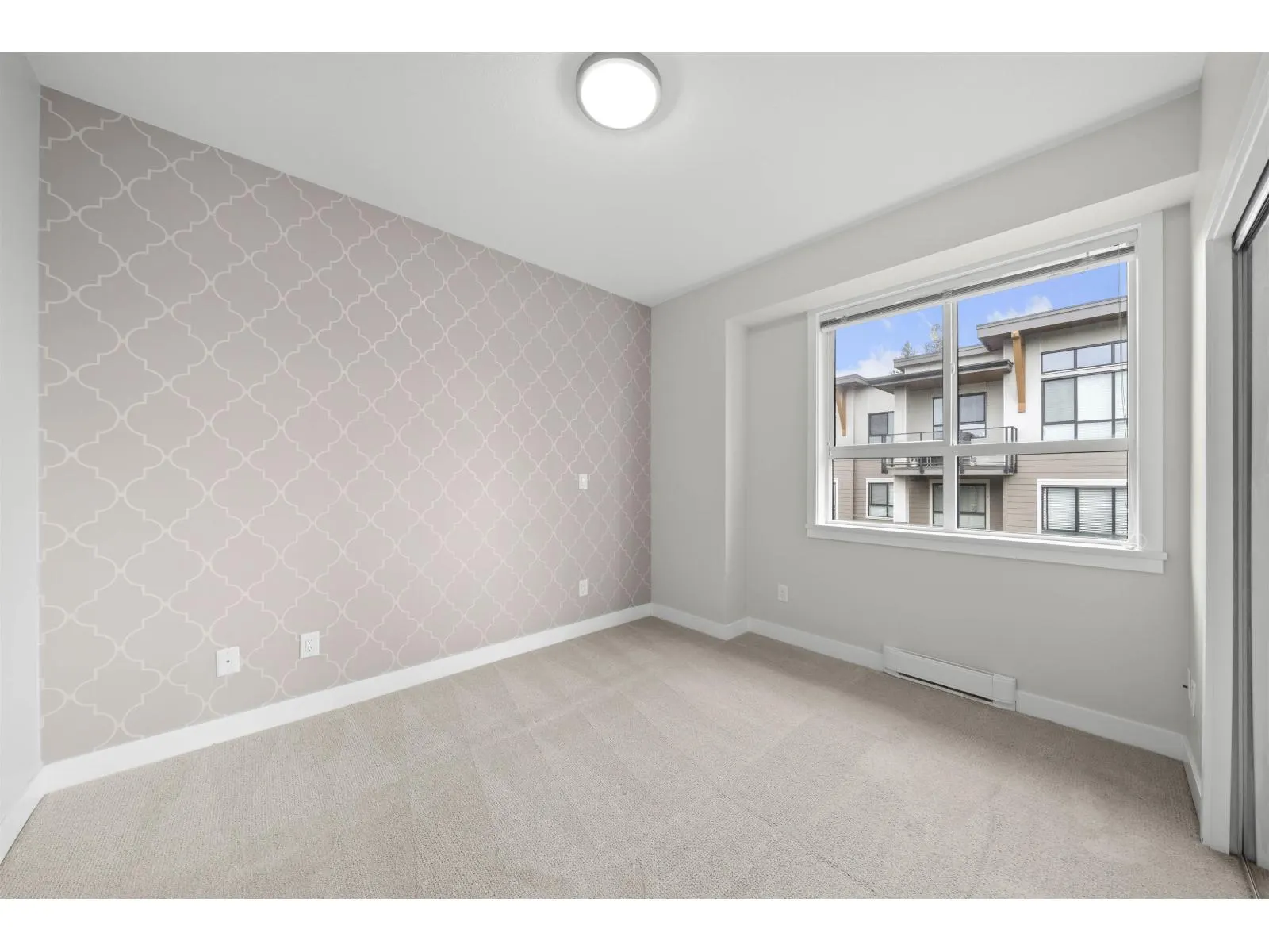 510 15388 105 AVENUE