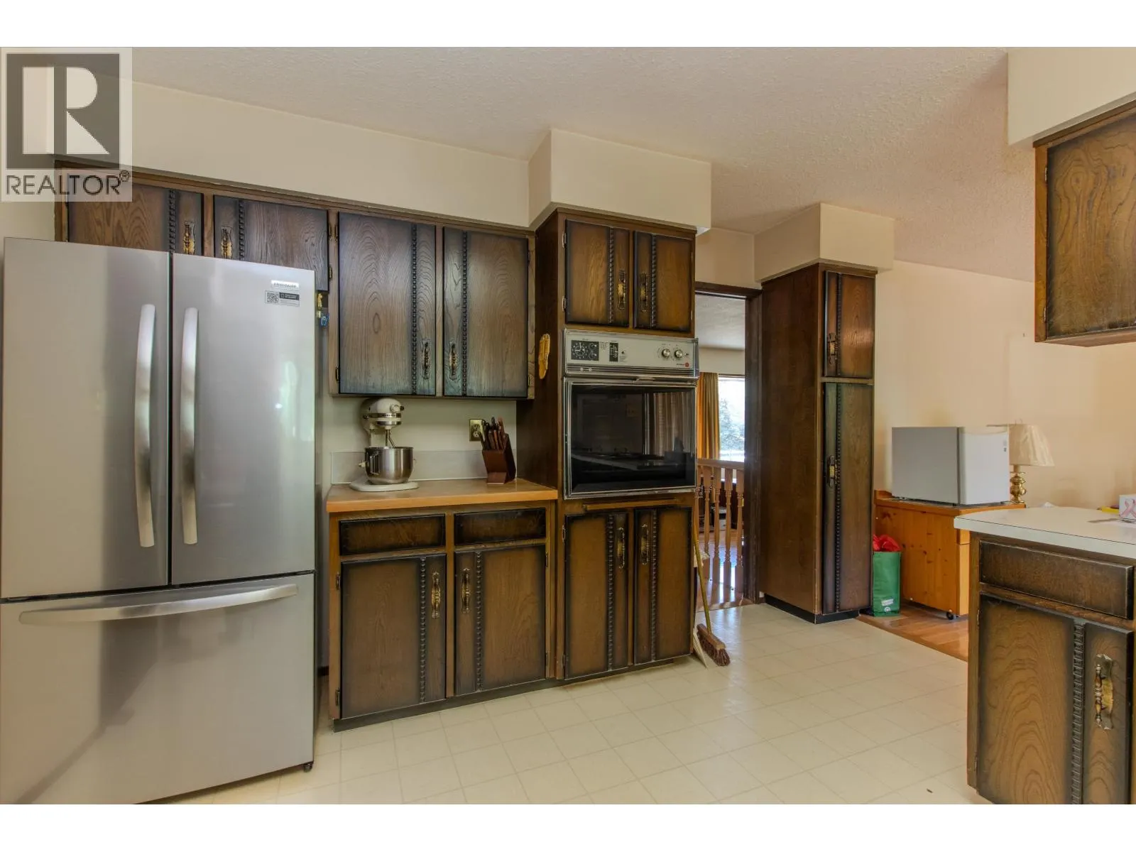 41560 GOVERNMENT ROAD