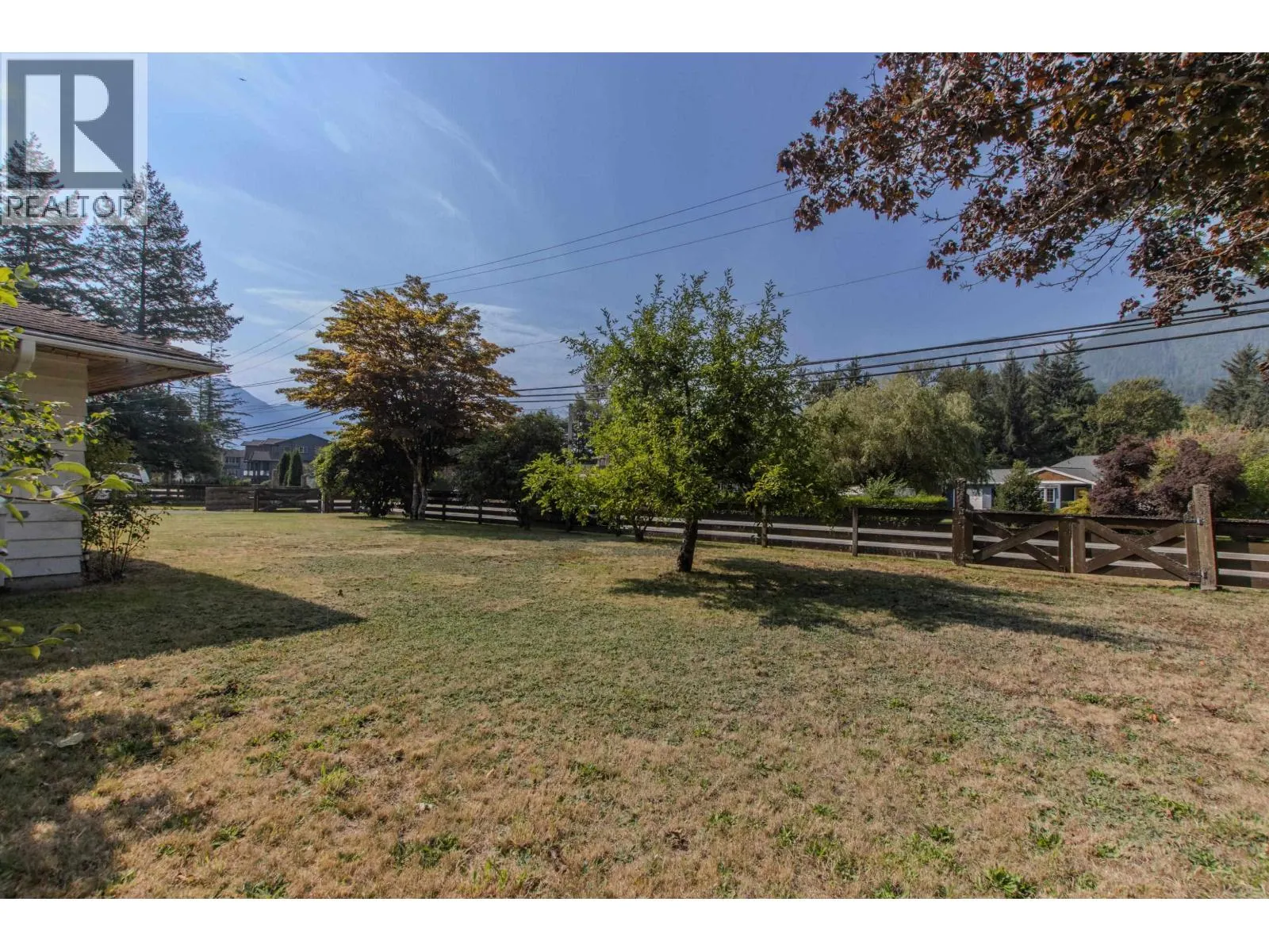 41560 GOVERNMENT ROAD