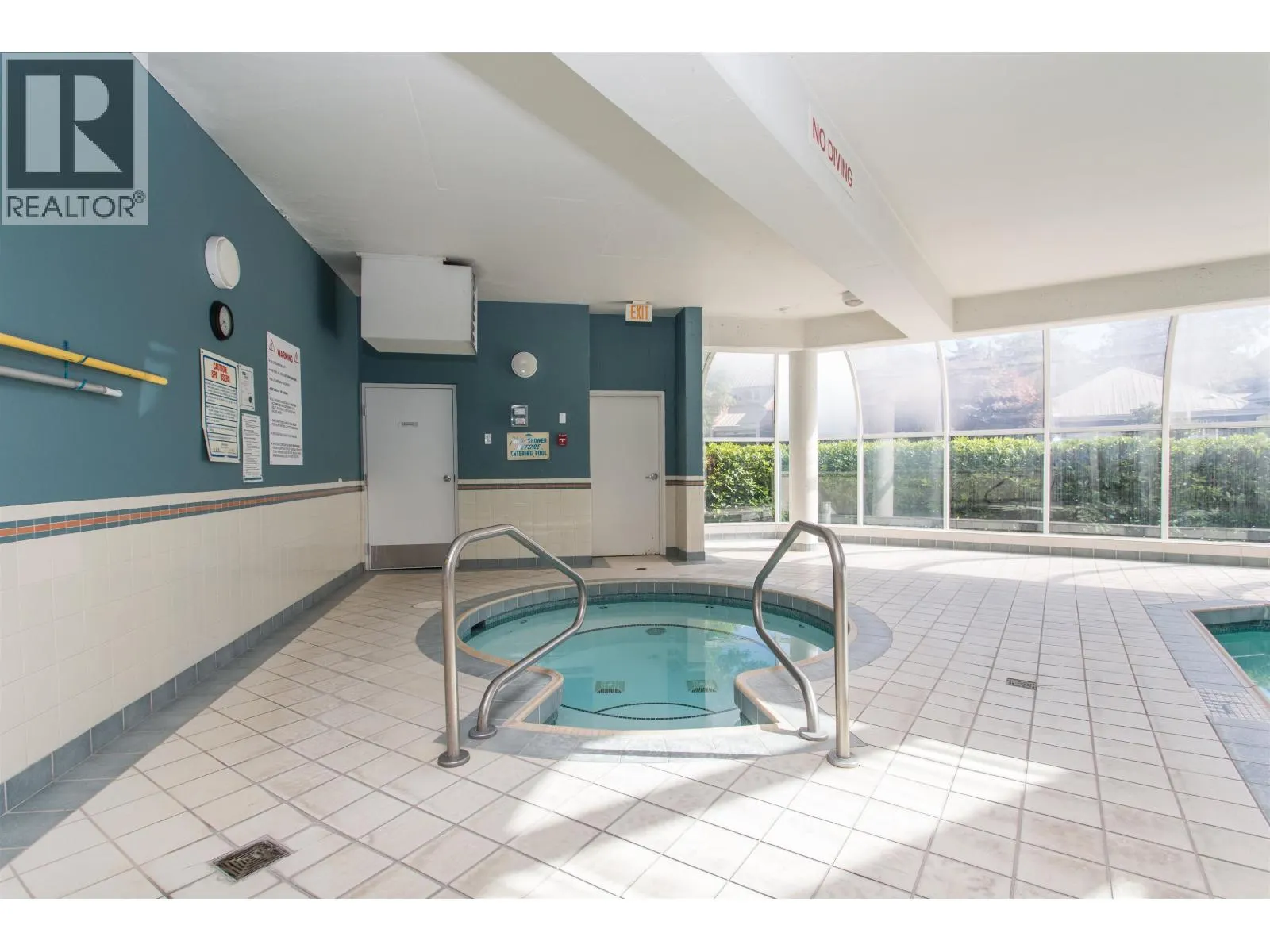 402 1045 QUAYSIDE DRIVE