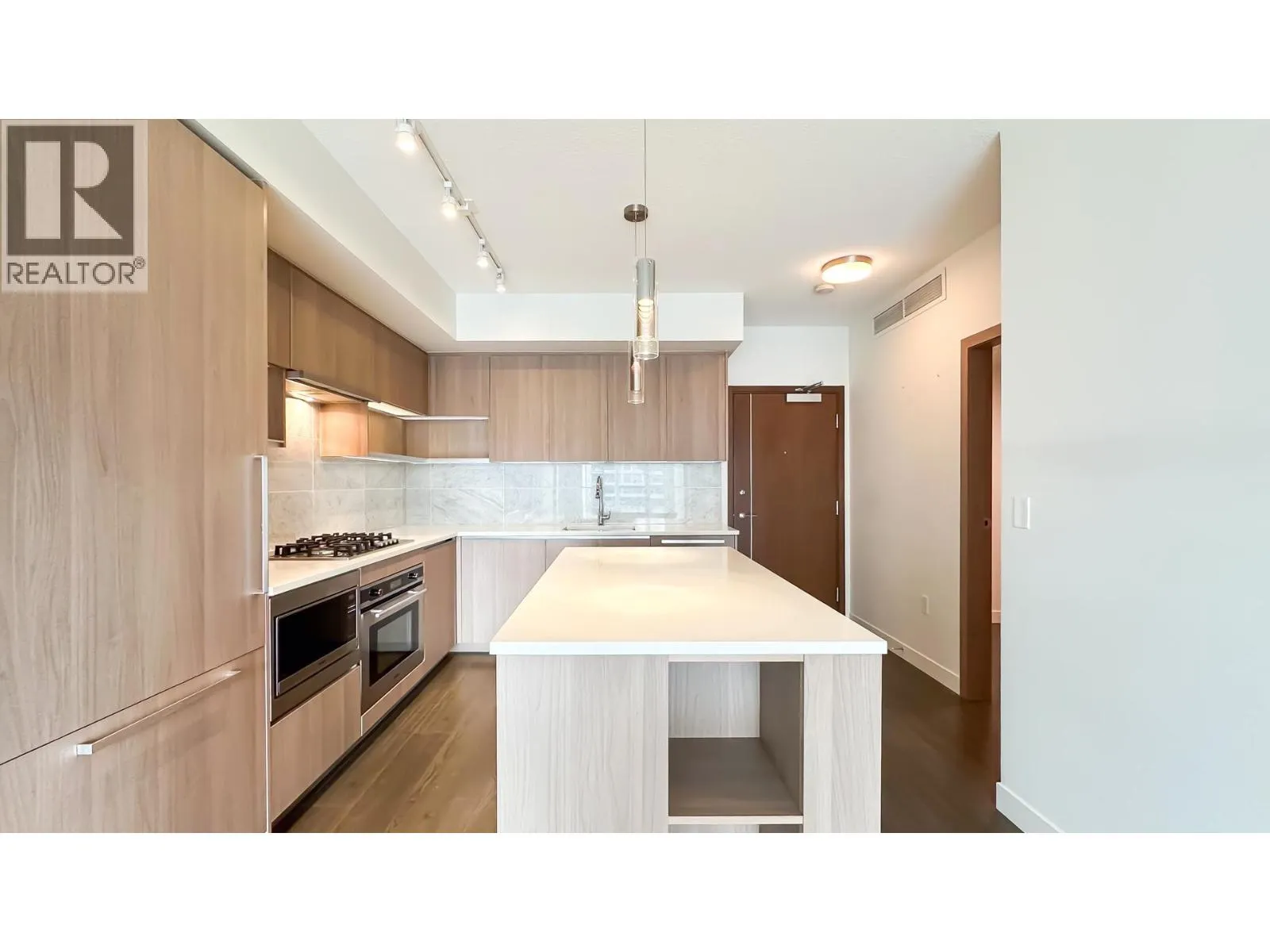 931 8988 PATTERSON ROAD