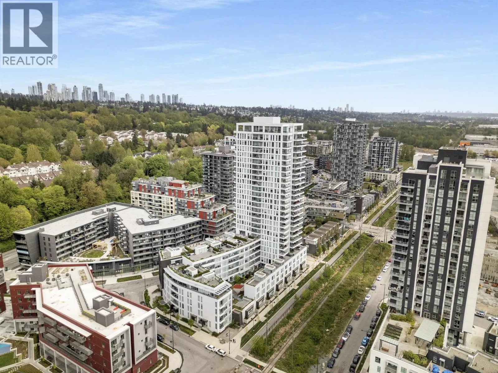 1304 3438 SAWMILL CRESCENT