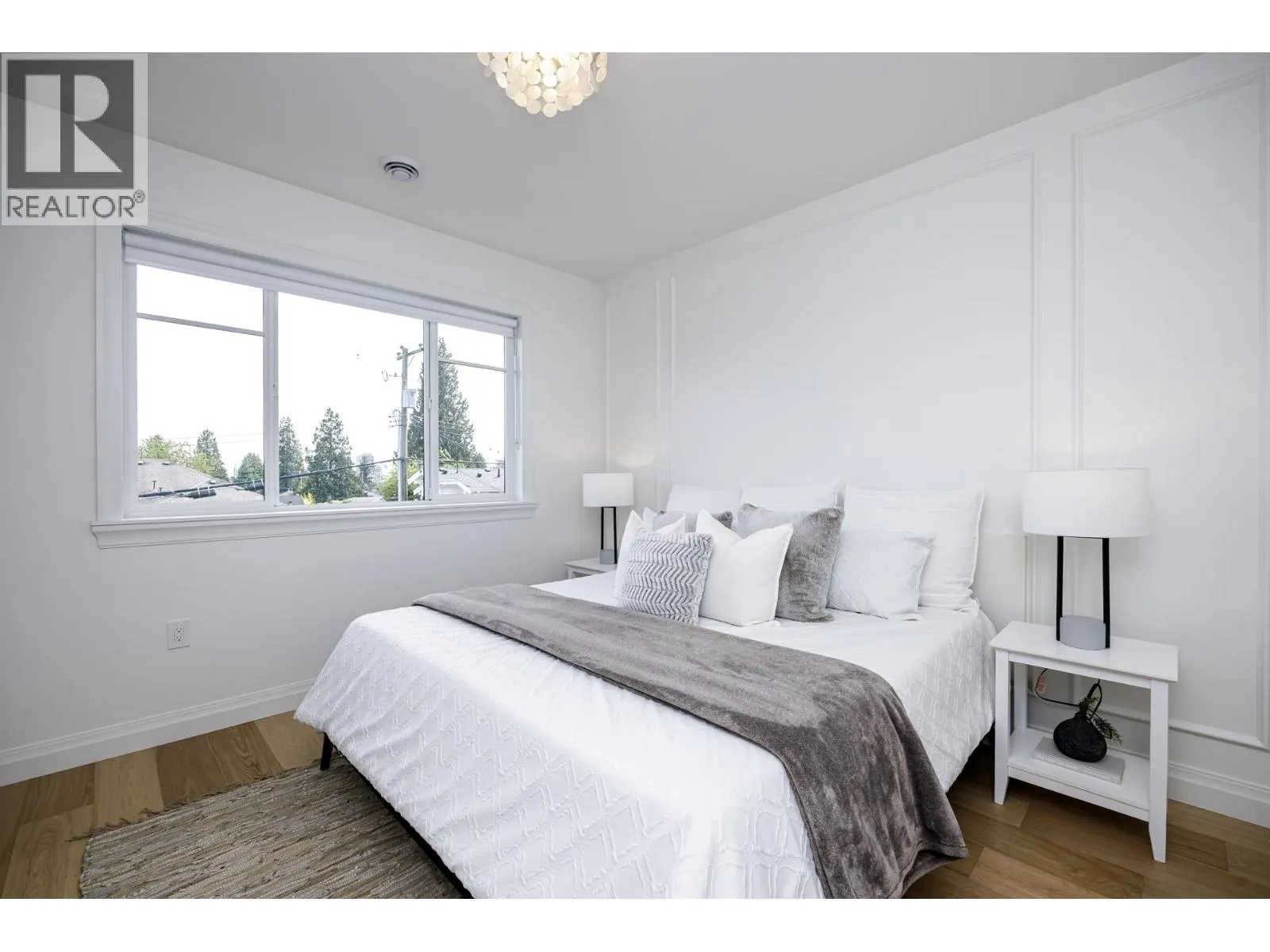 261 E 23RD STREET