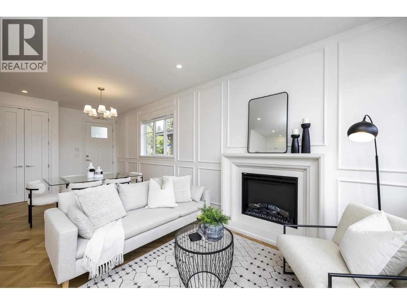 261 E 23RD STREET