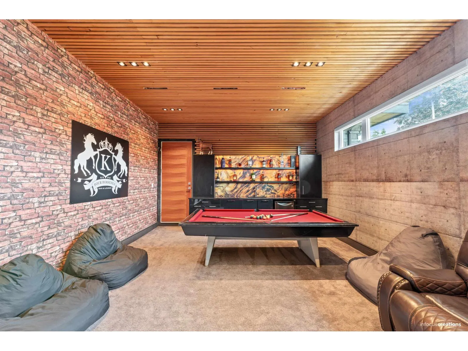 10078 MARY DRIVE