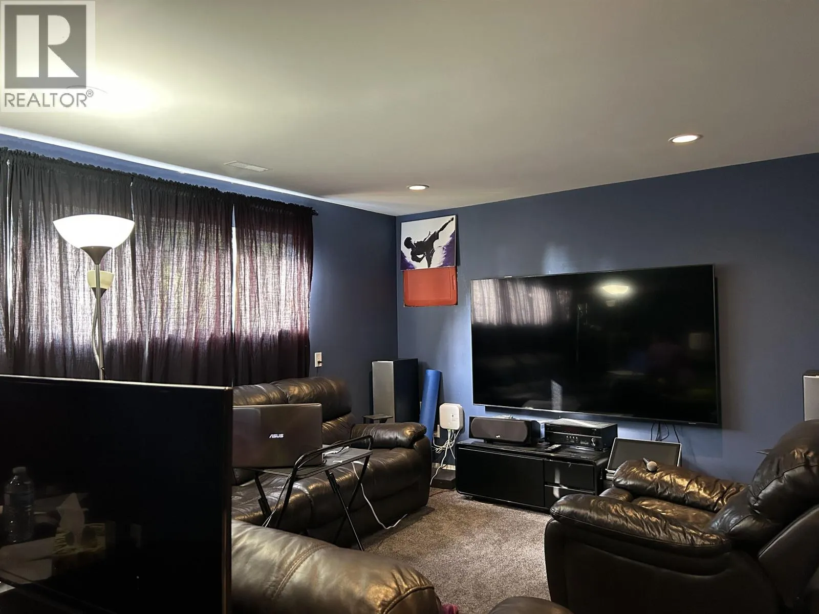 1455 FLORA PLACE