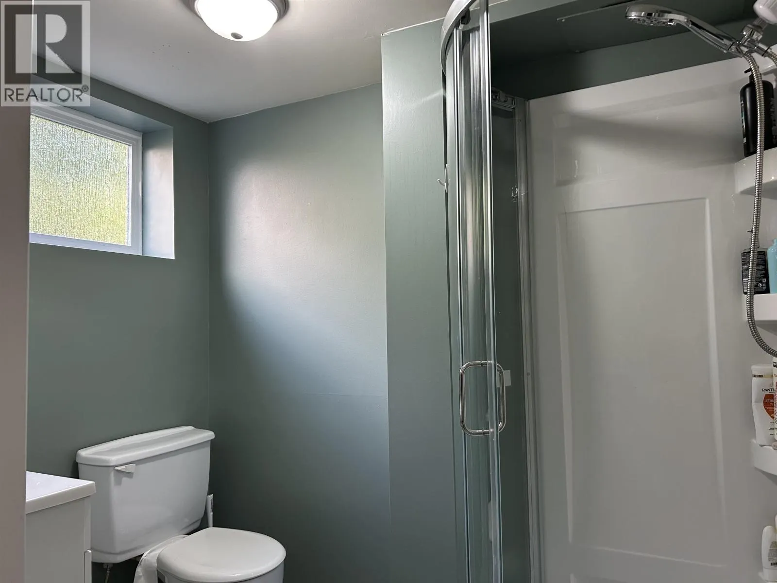 1455 FLORA PLACE