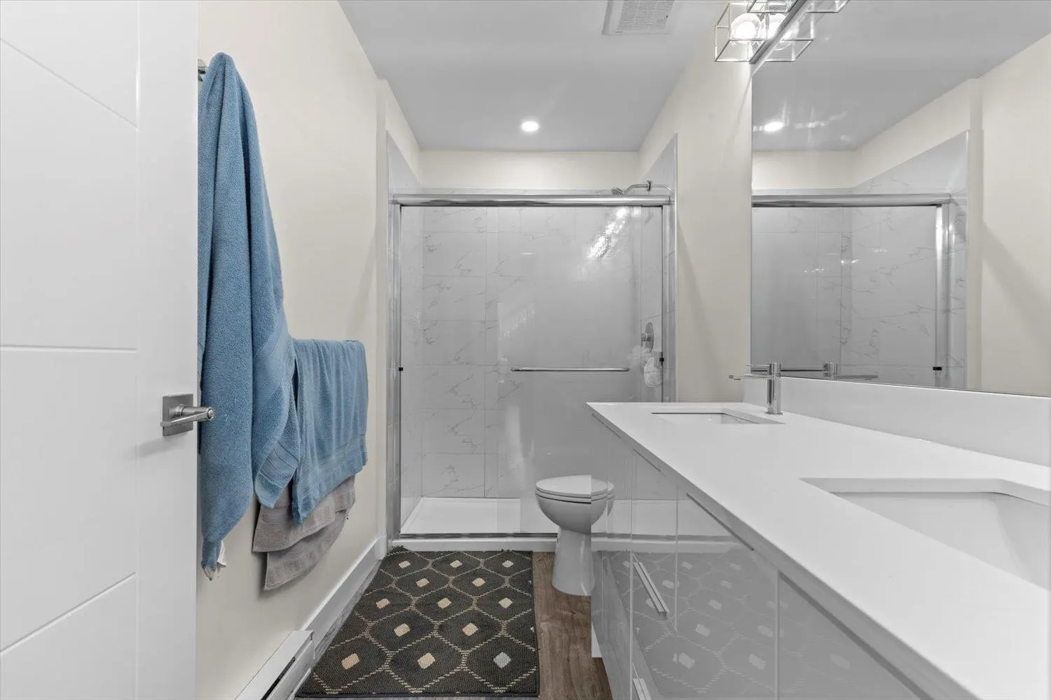 209 9450 ROBSON STREET|Chilliwack Proper West