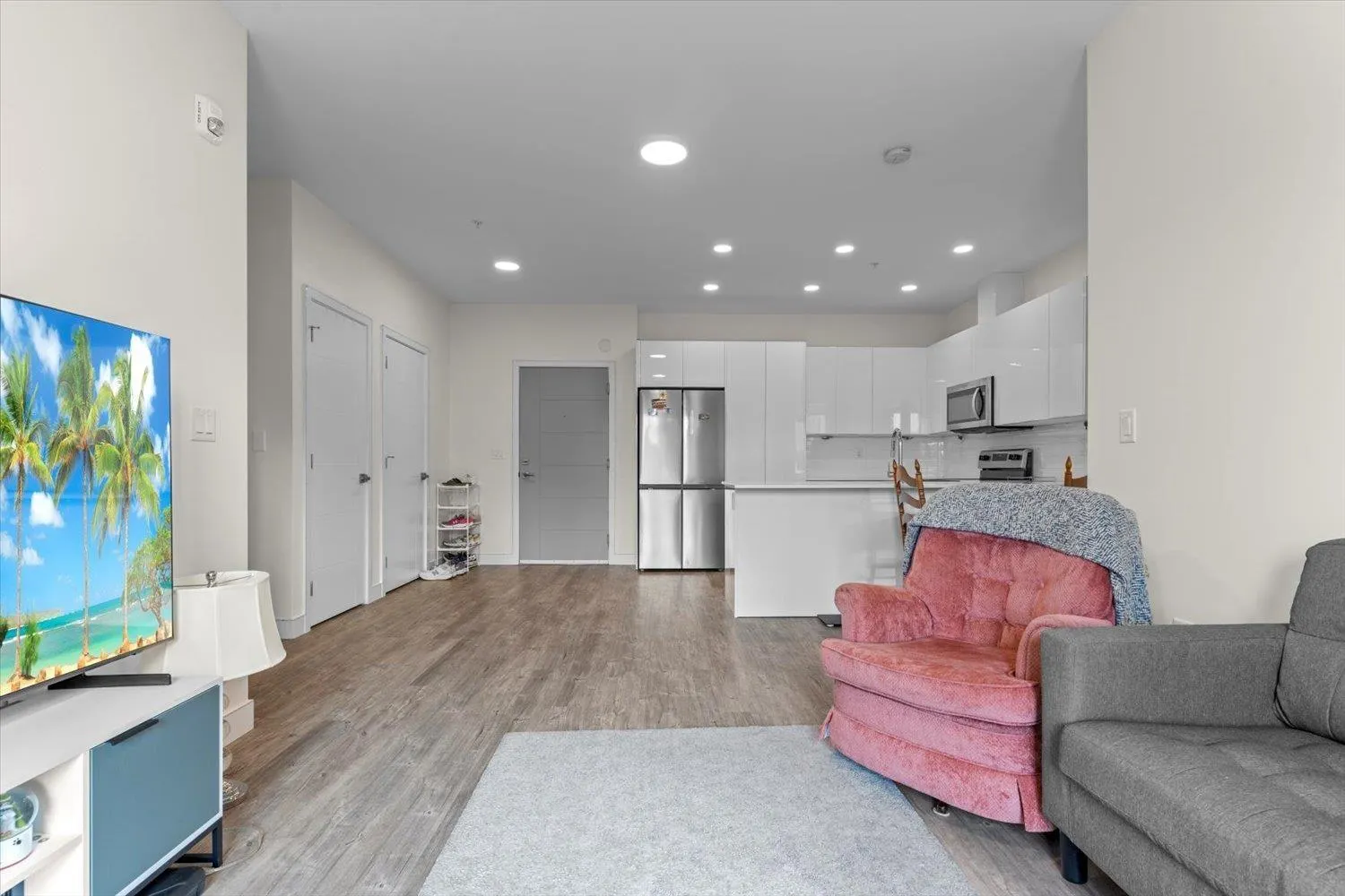 209 9450 ROBSON STREET|Chilliwack Proper West