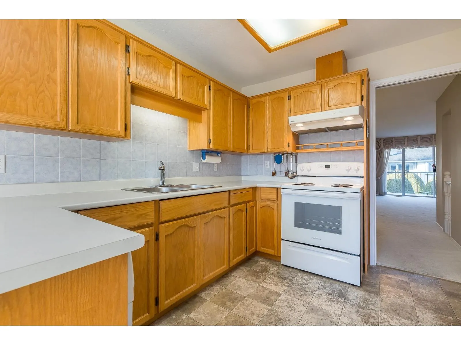 26 33922 KING ROAD
