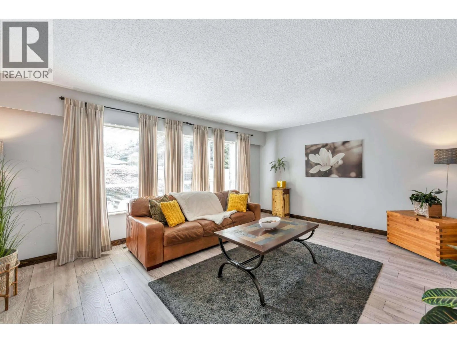 21089 DEWDNEY TRUNK ROAD