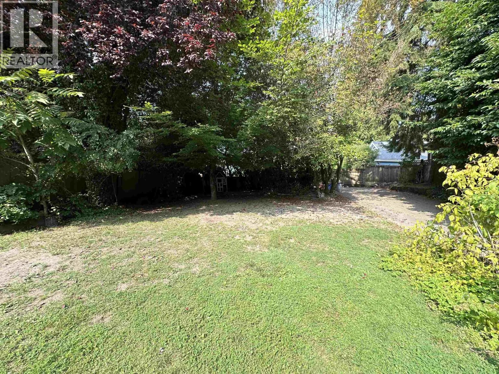 1115 HAYWOOD AVENUE
