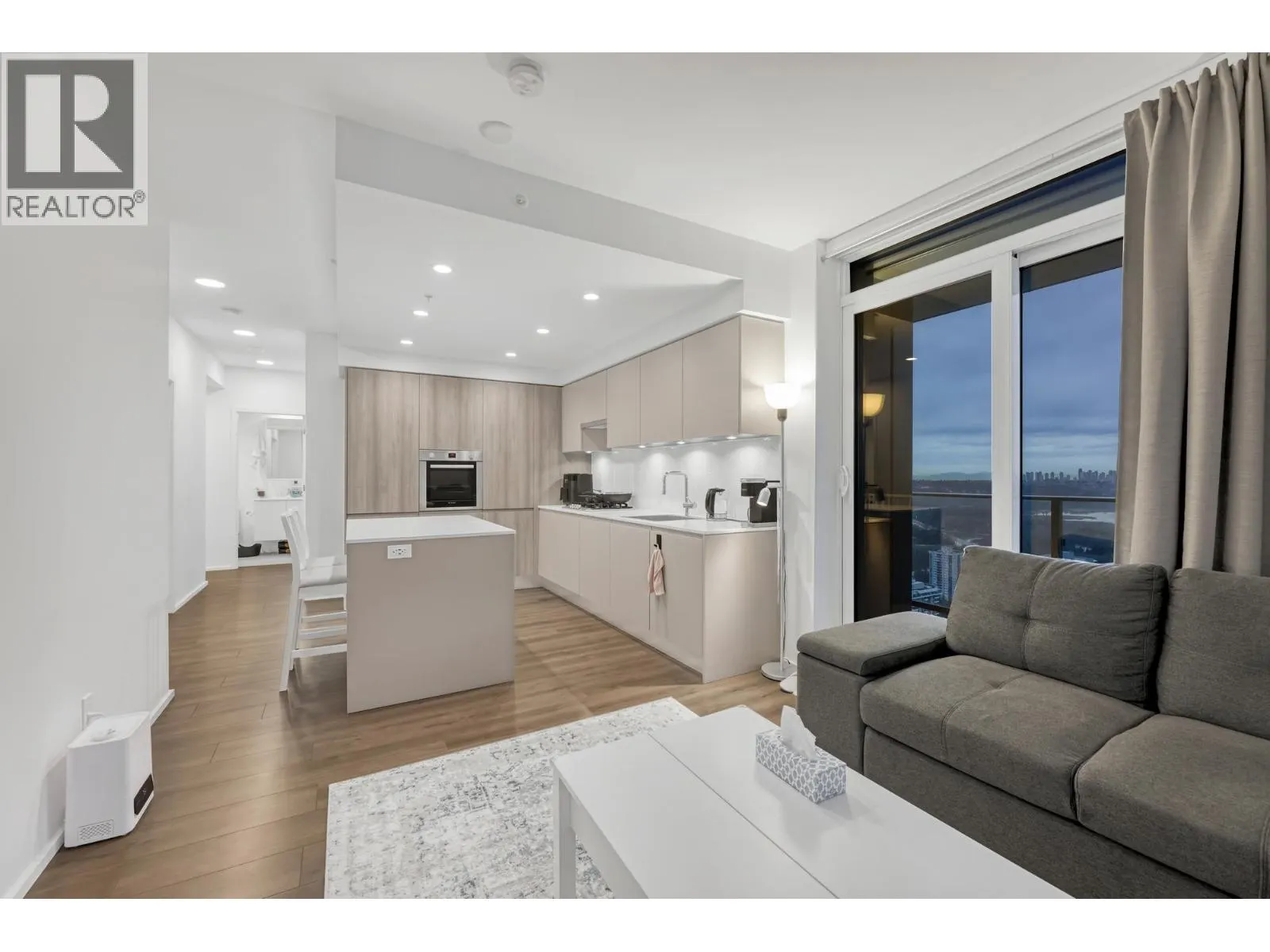 4010 3809 EVERGREEN PLACE