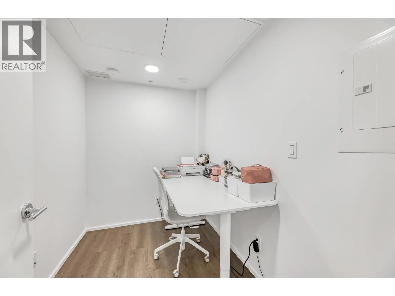 4010 3809 EVERGREEN PLACE