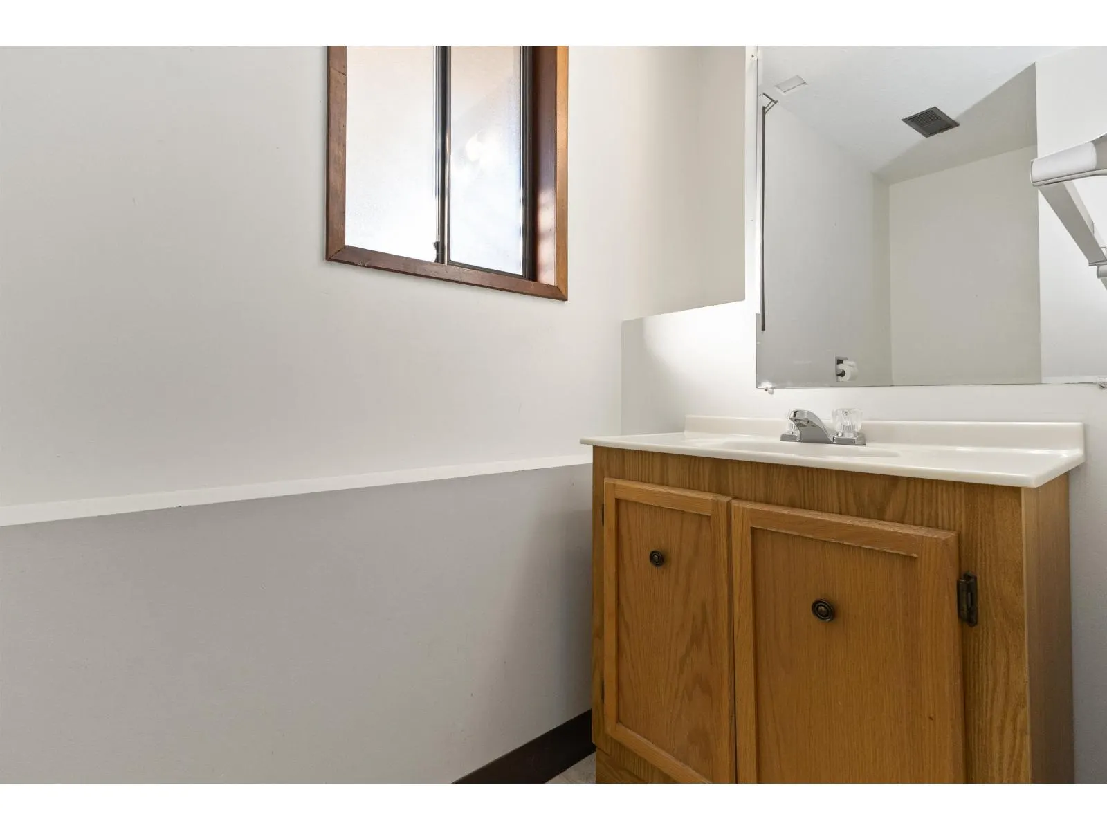 3783 NANAIMO CRESCENT