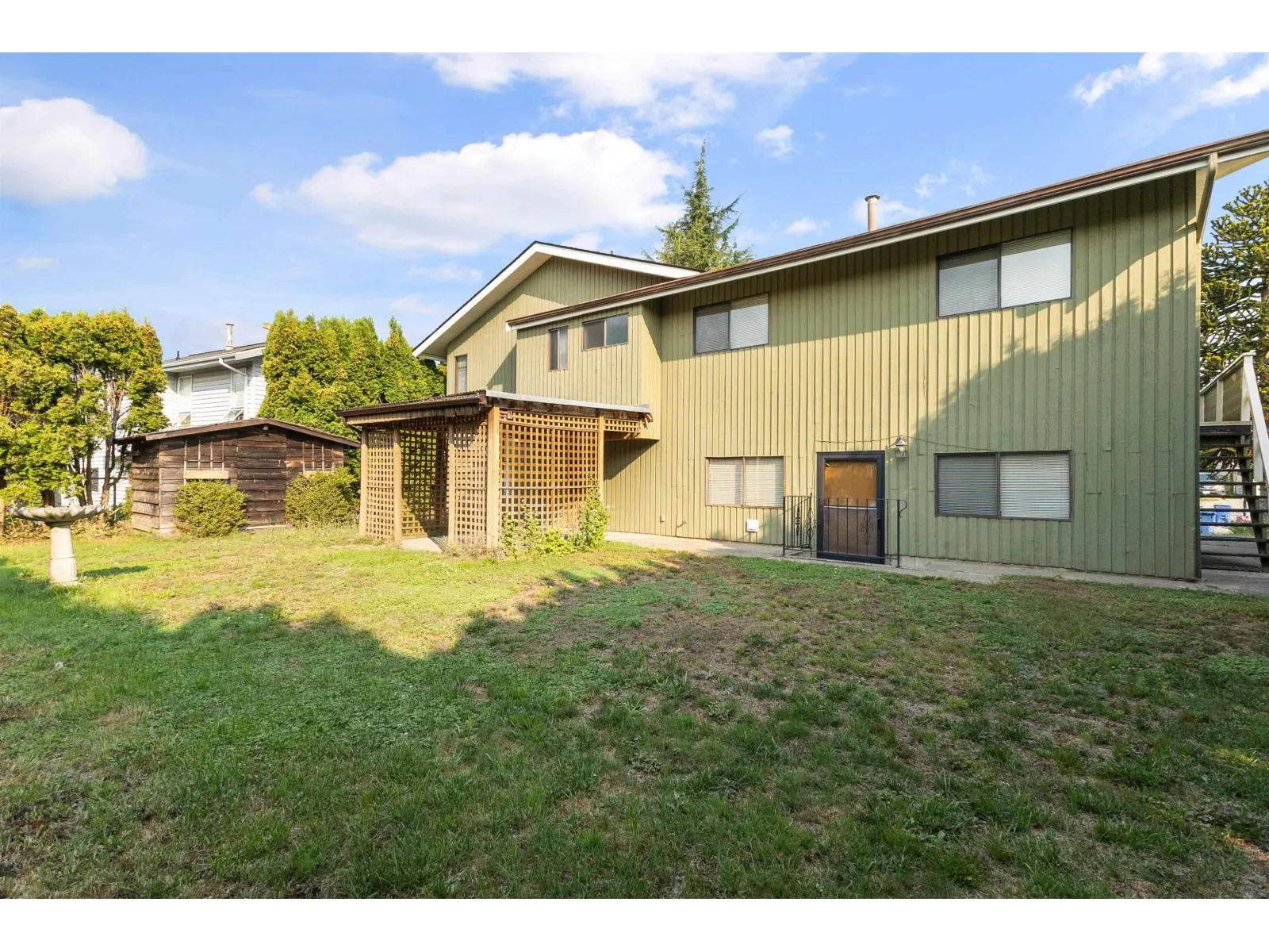 3783 NANAIMO CRESCENT