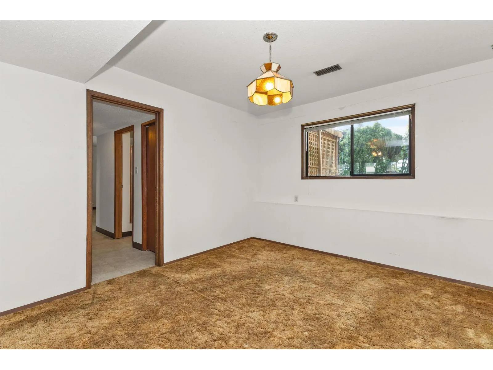 3783 NANAIMO CRESCENT