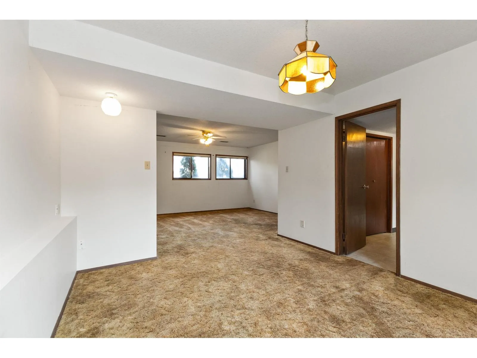3783 NANAIMO CRESCENT