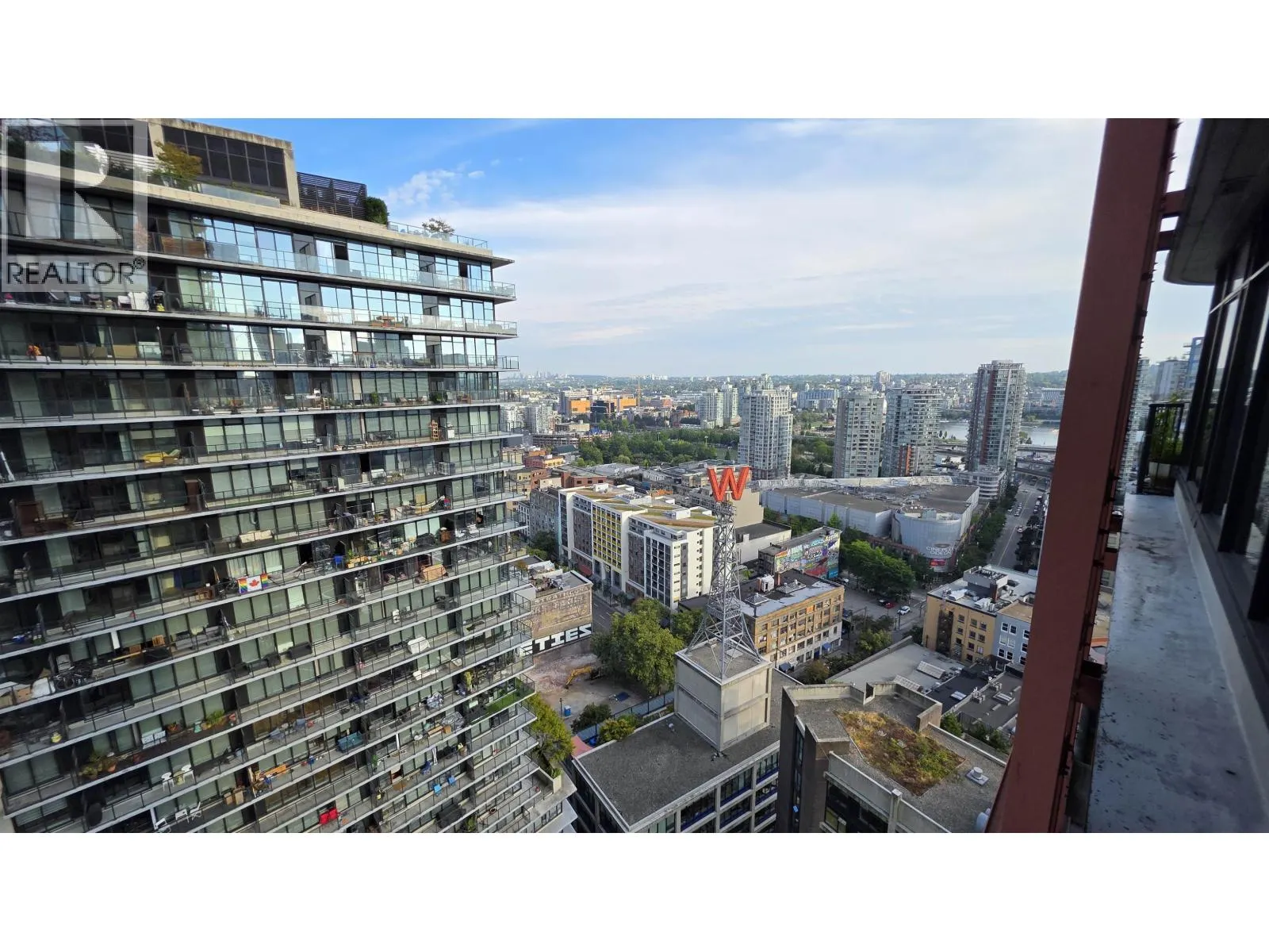 3005 128 W CORDOVA STREET