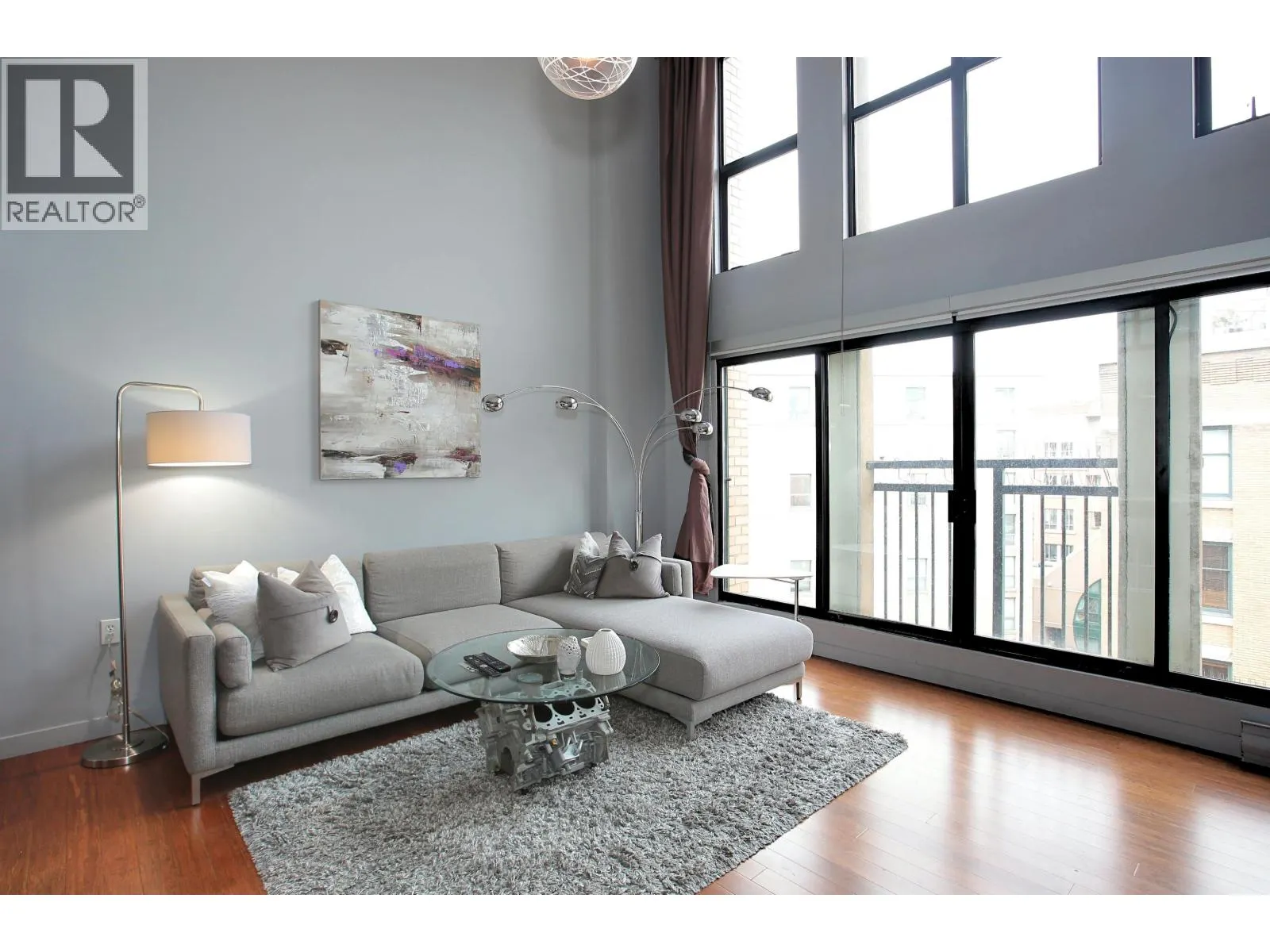 511 22 E CORDOVA STREET