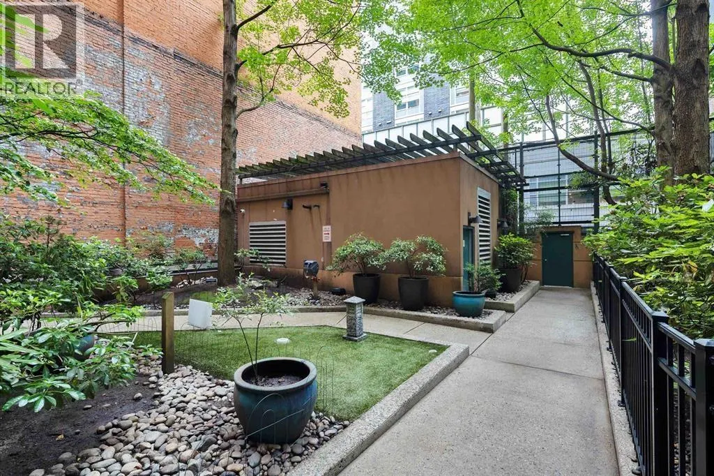 511 22 E CORDOVA STREET