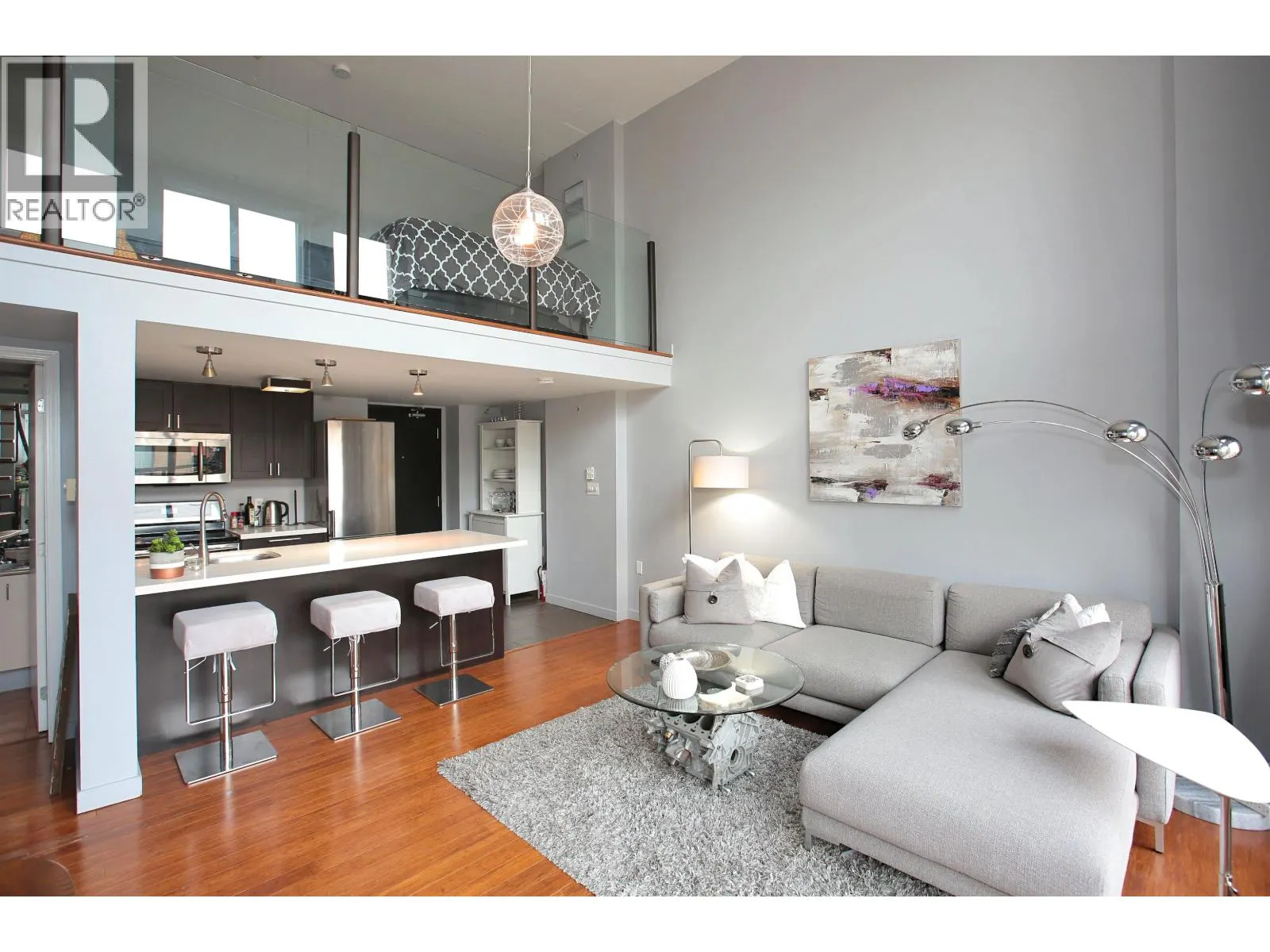 511 22 E CORDOVA STREET