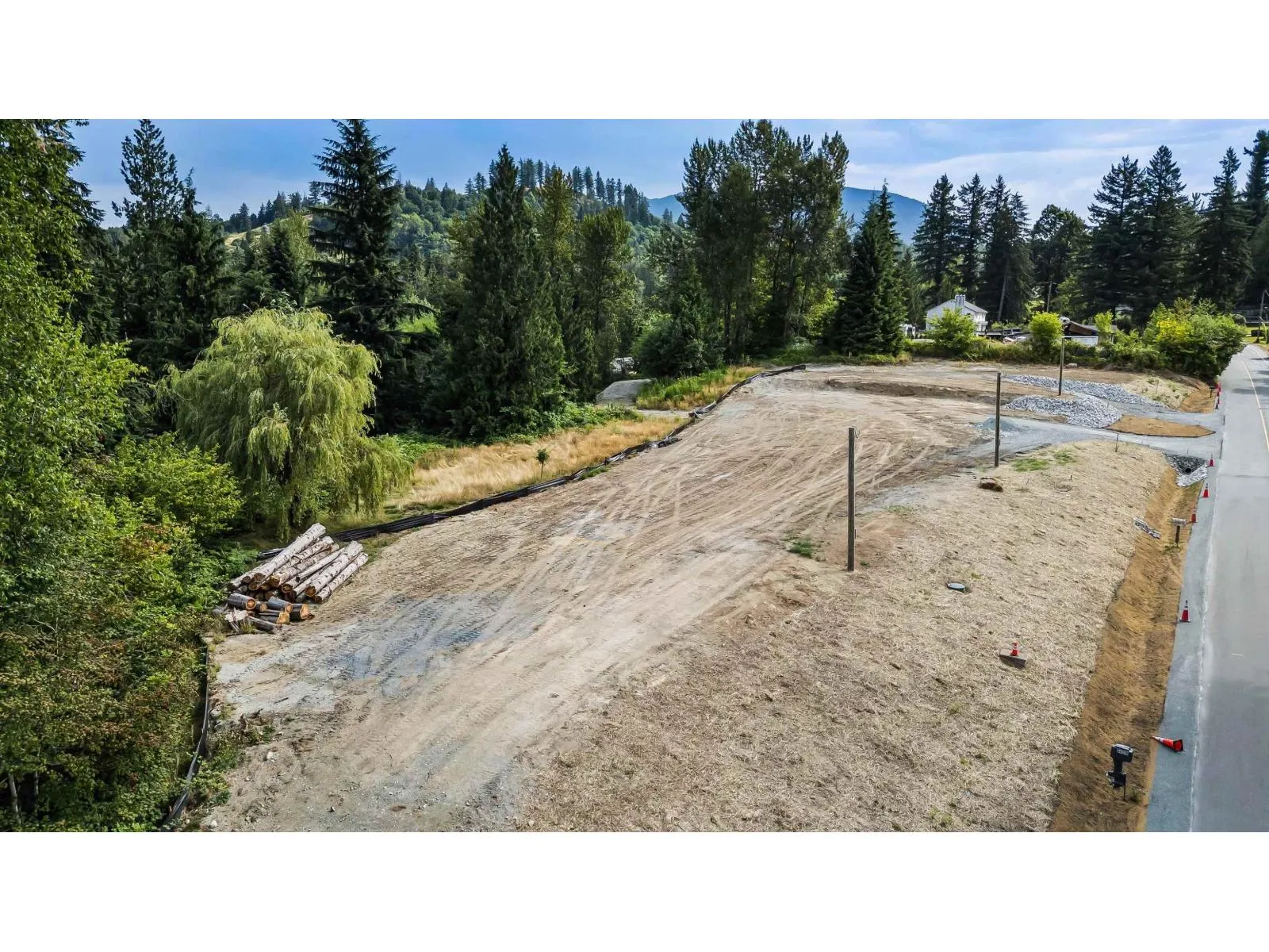 LT.2 34339 FERNDALE AVENUE