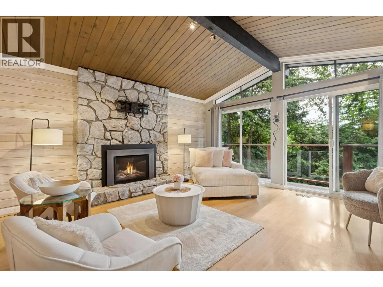 1433 MCNAIR DRIVE