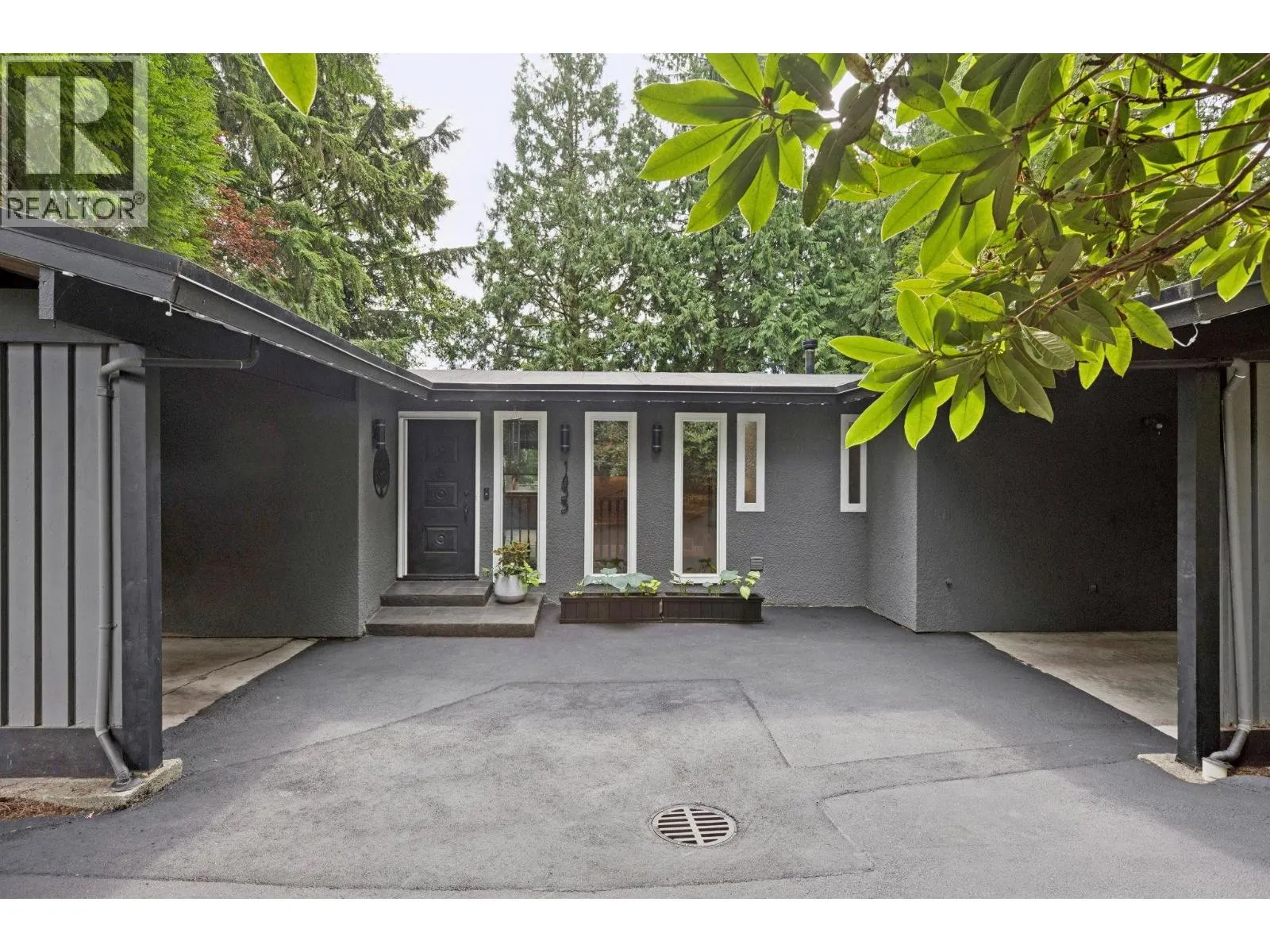 1433 MCNAIR DRIVE