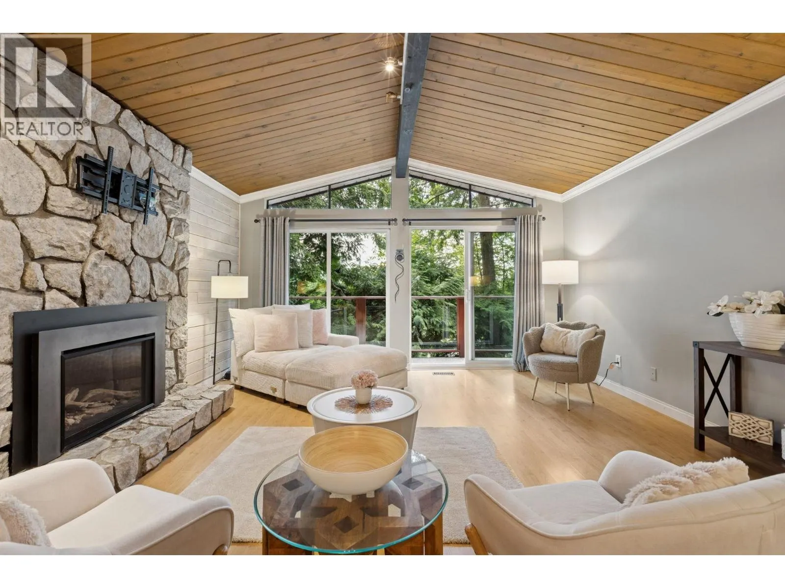 1433 MCNAIR DRIVE