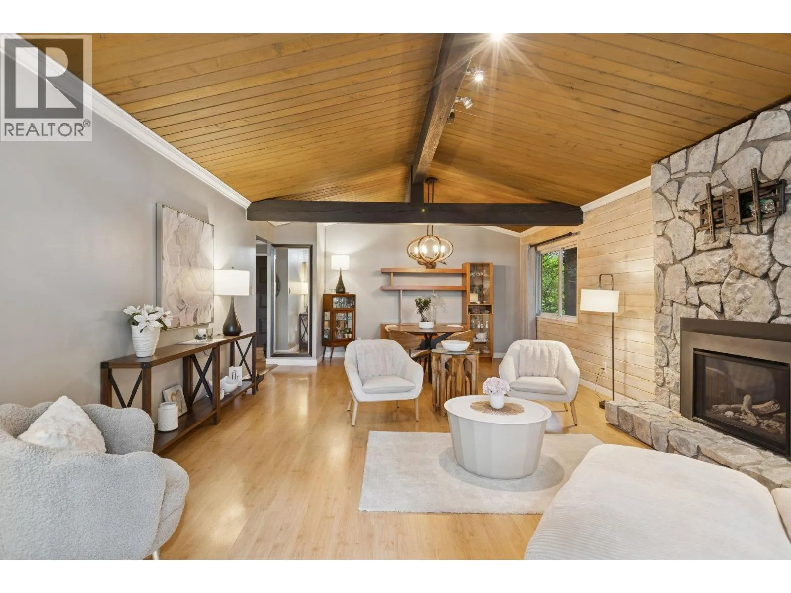 1433 MCNAIR DRIVE