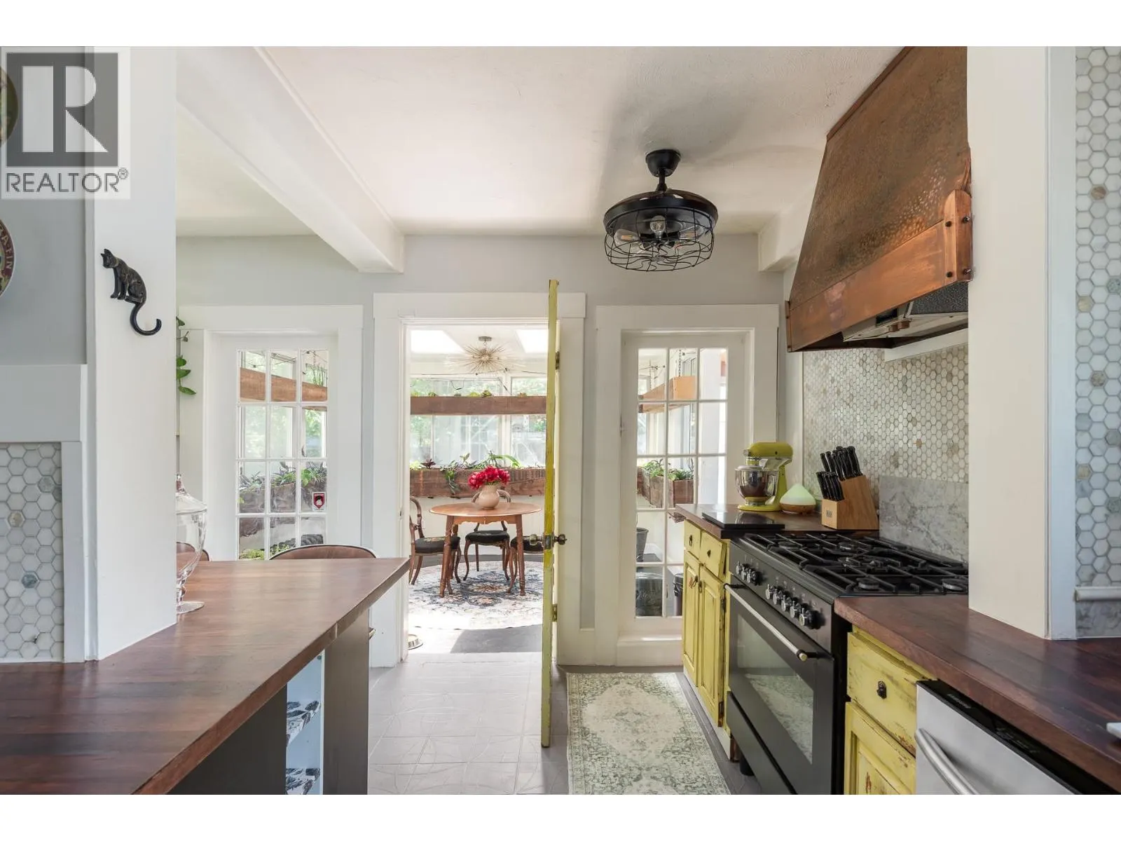 226 SECOND STREET
