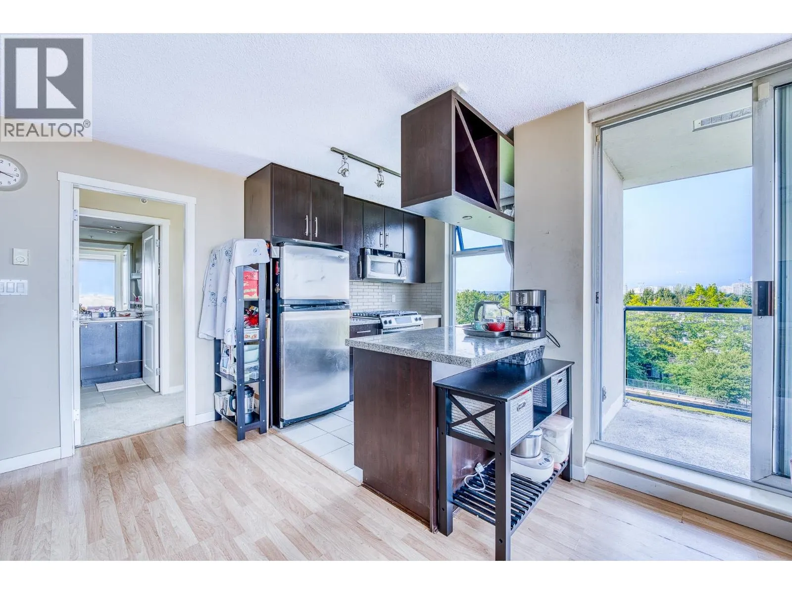 803 5068 KWANTLEN STREET