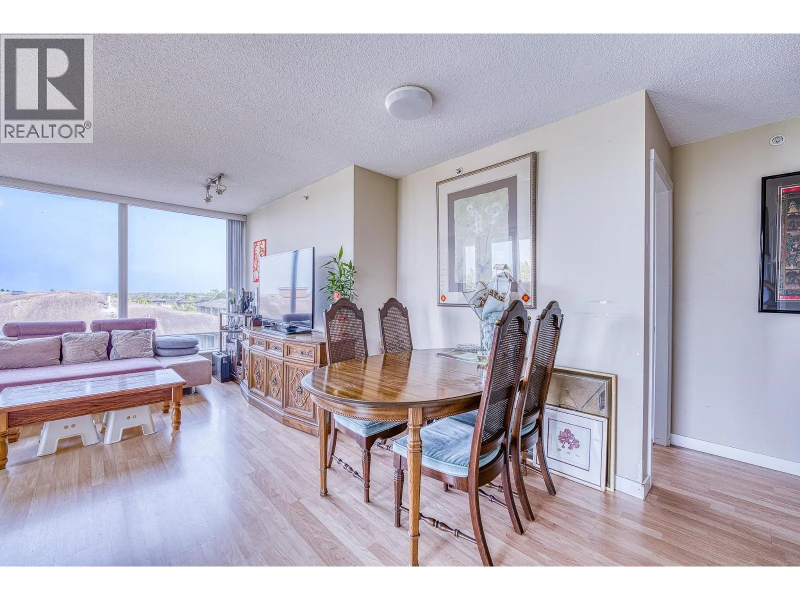 803 5068 KWANTLEN STREET