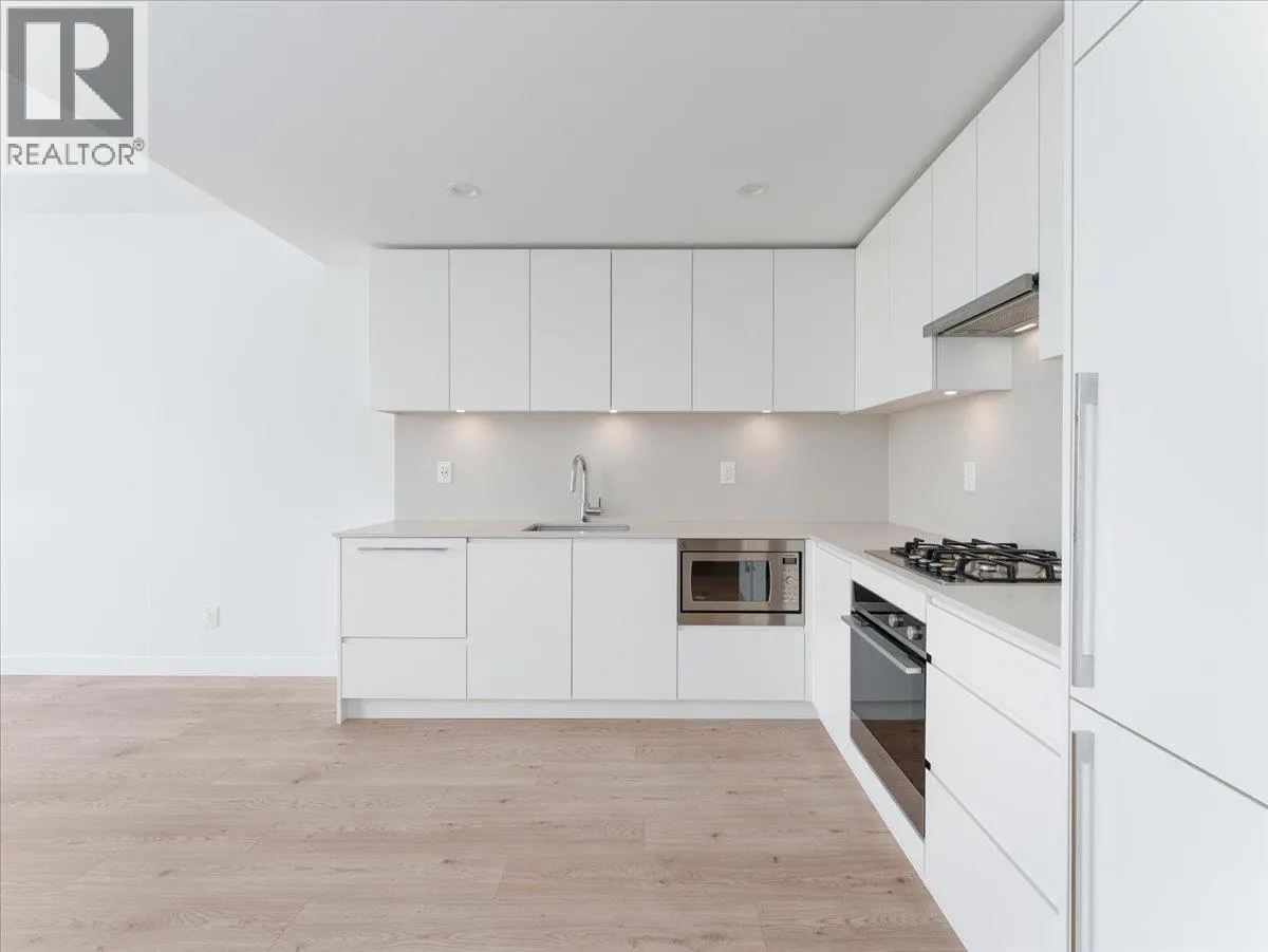 2505 2181 MADISON AVENUE